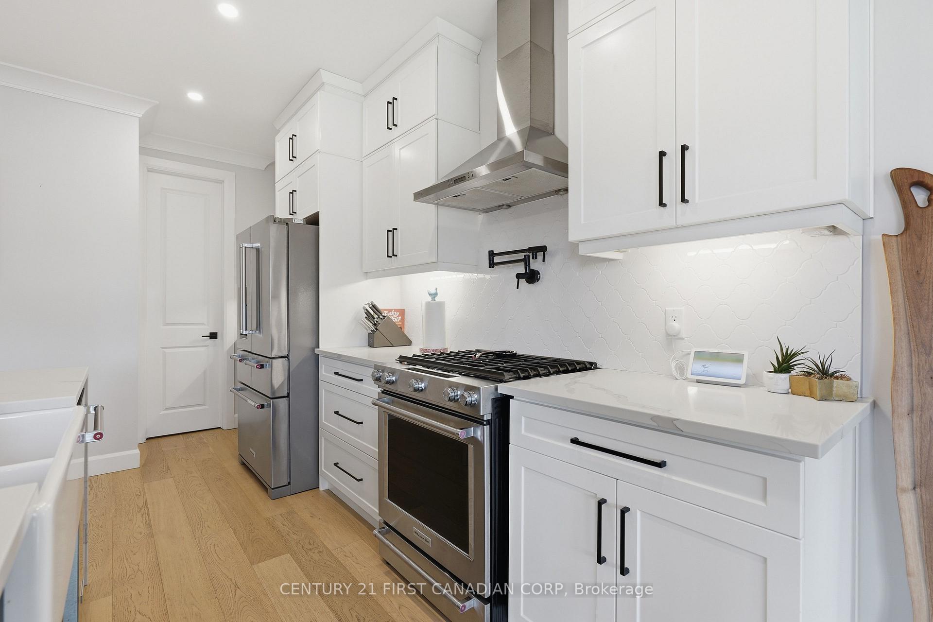 Photo 10 of 3100 Tillmann Road, London, South V — HOMEH