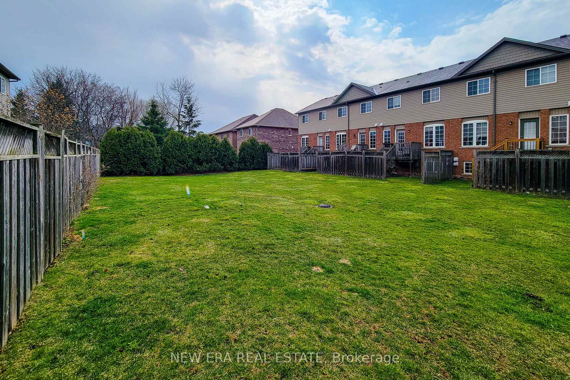 Photo 13 of Unit 13, 151 Green Road, Hamilton, Stoney Creek — HOMEH