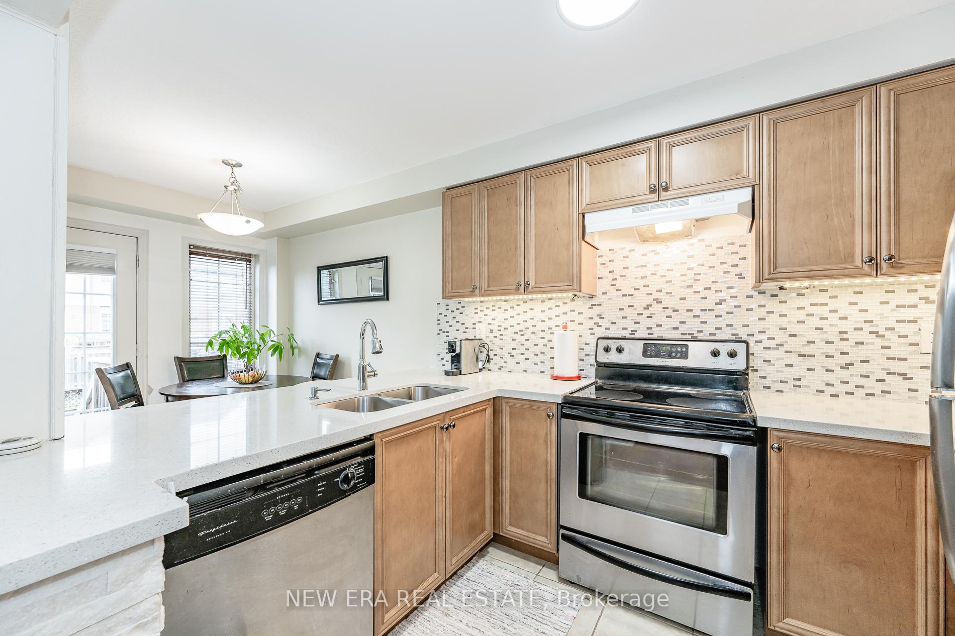 Photo 26 of Unit 13, 151 Green Road, Hamilton, Stoney Creek — HOMEH
