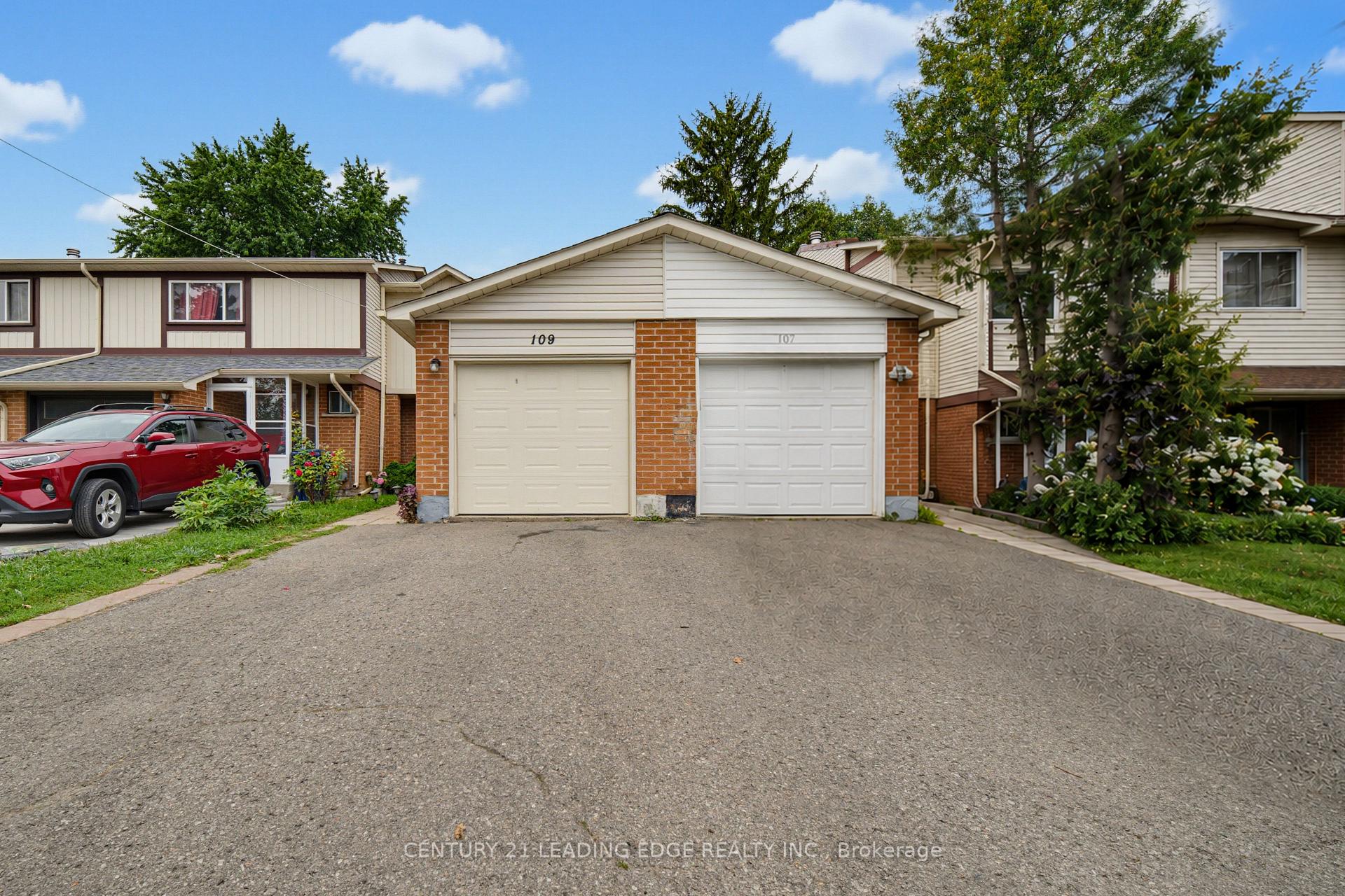 Photo 1 of 109 Phalen Crescent, Scarborough, Milliken — HOMEH
