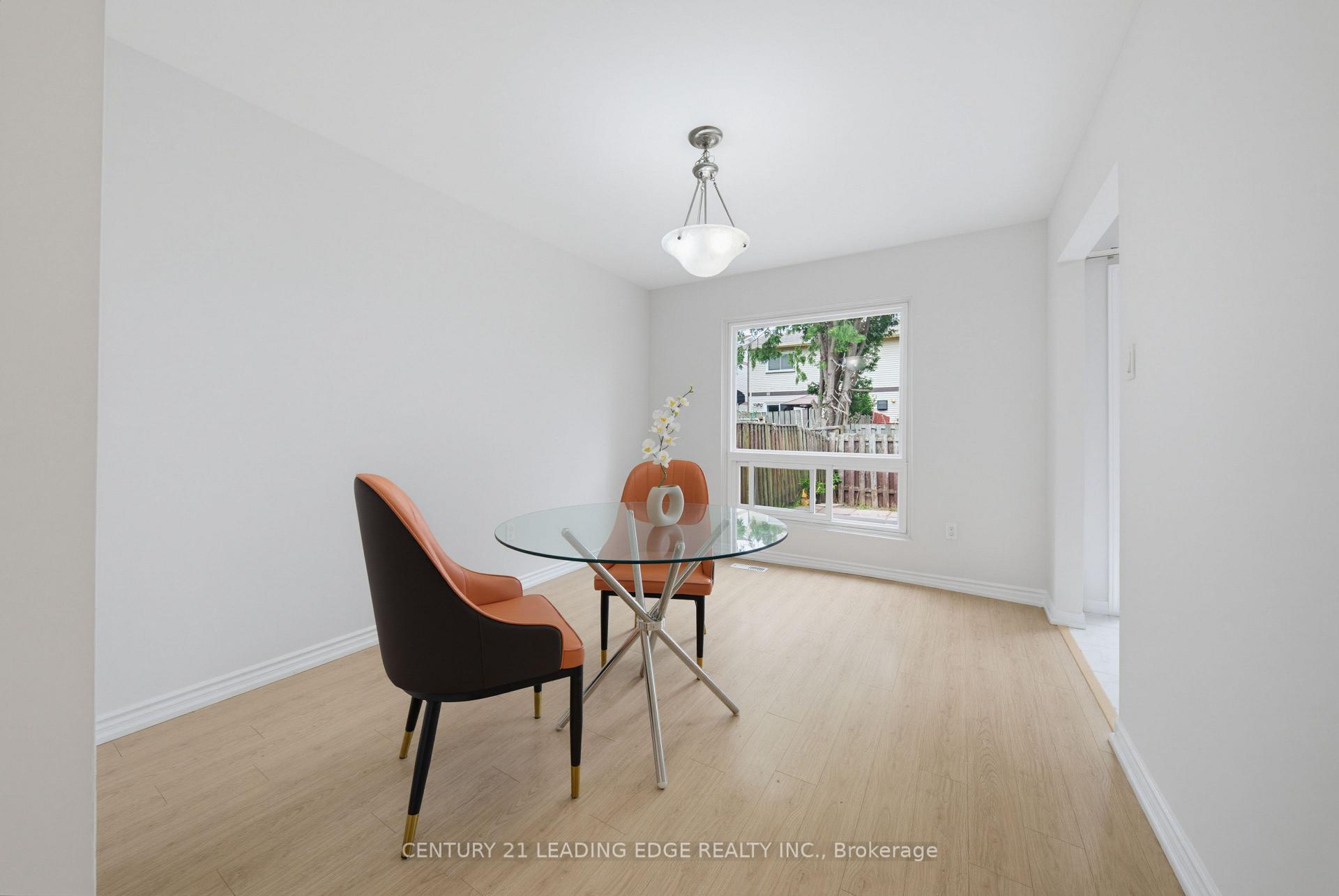 Photo 10 of 109 Phalen Crescent, Scarborough, Milliken — HOMEH