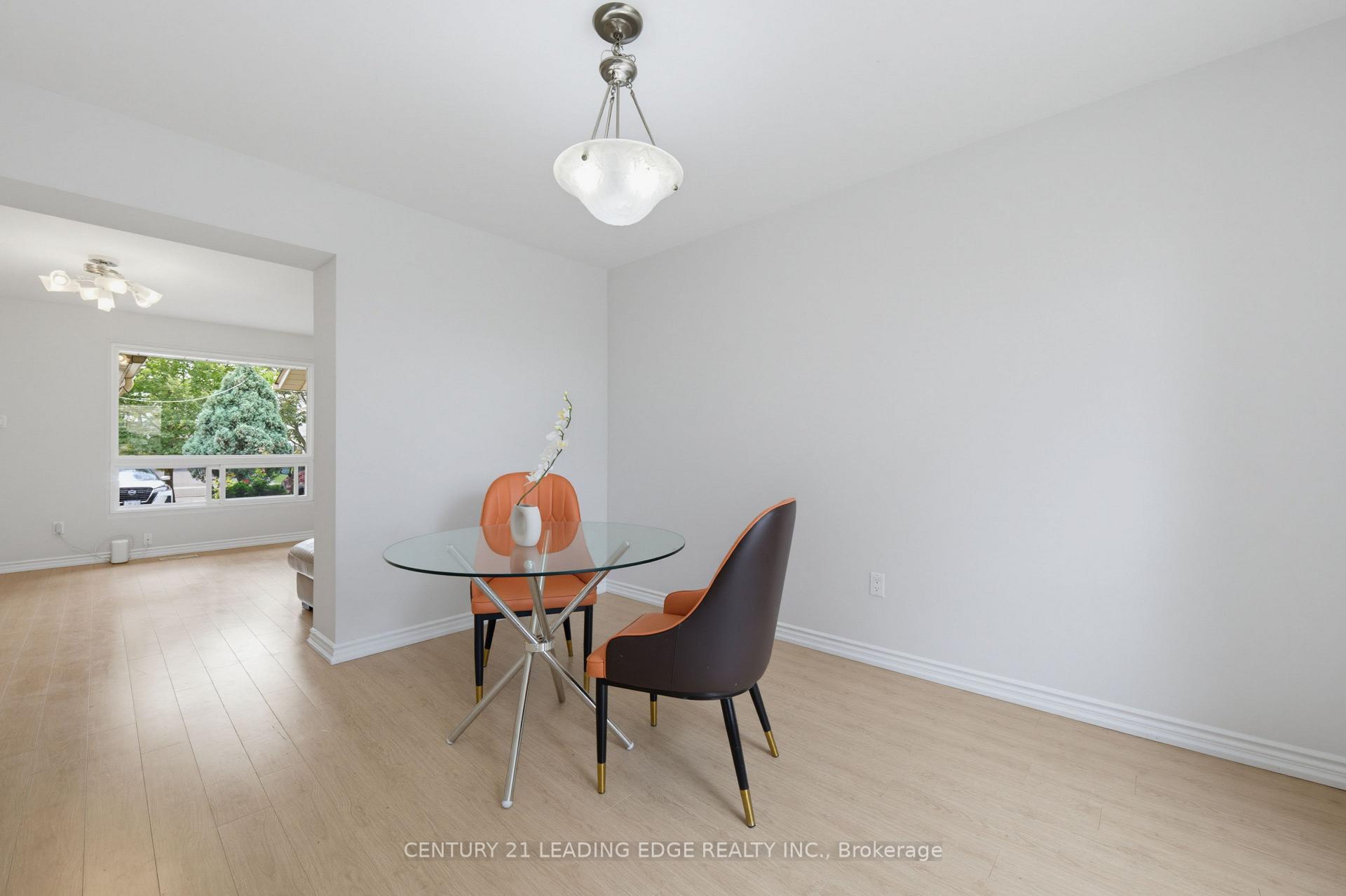 Photo 11 of 109 Phalen Crescent, Scarborough, Milliken — HOMEH