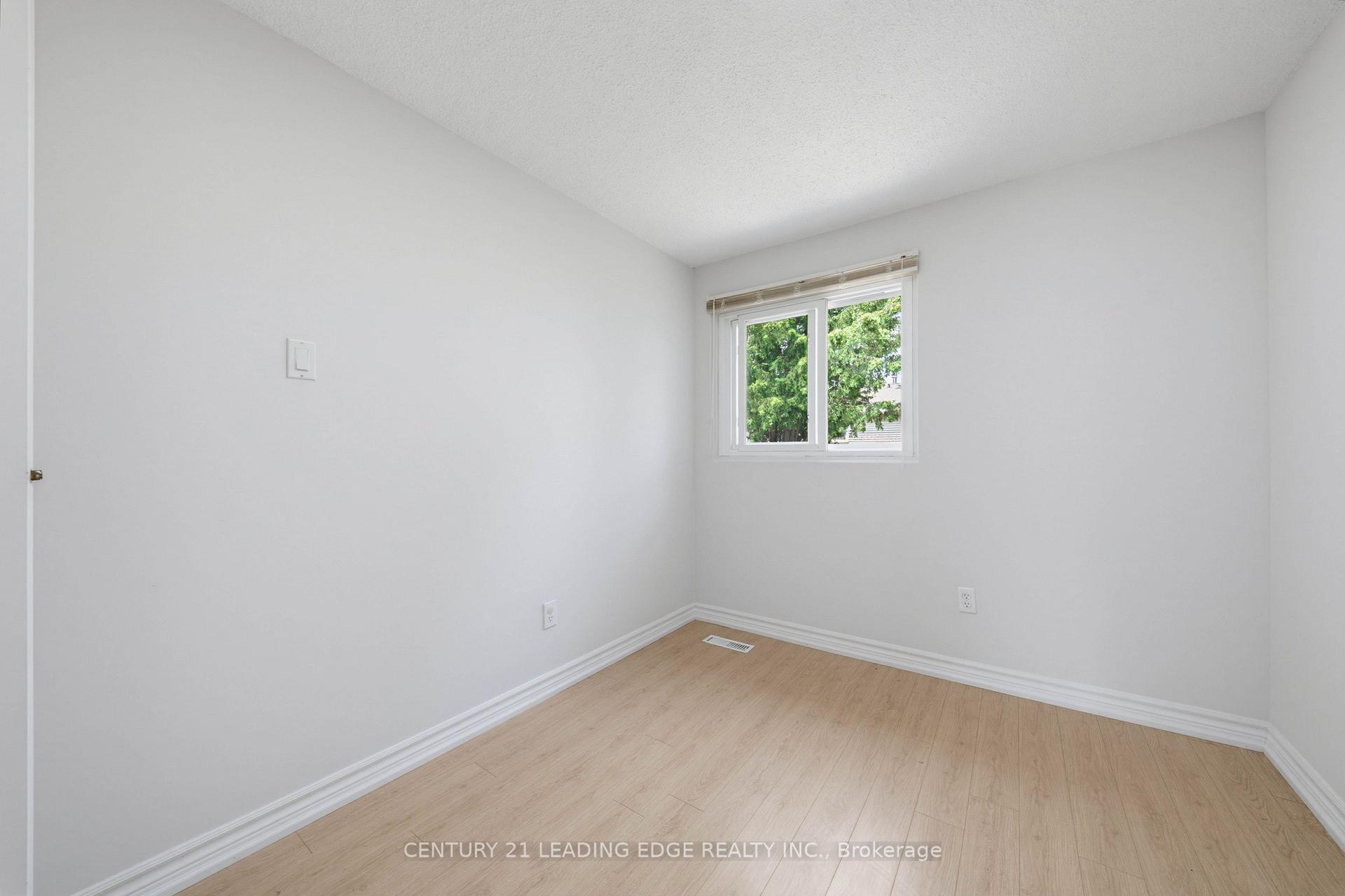 Photo 23 of 109 Phalen Crescent, Scarborough, Milliken — HOMEH