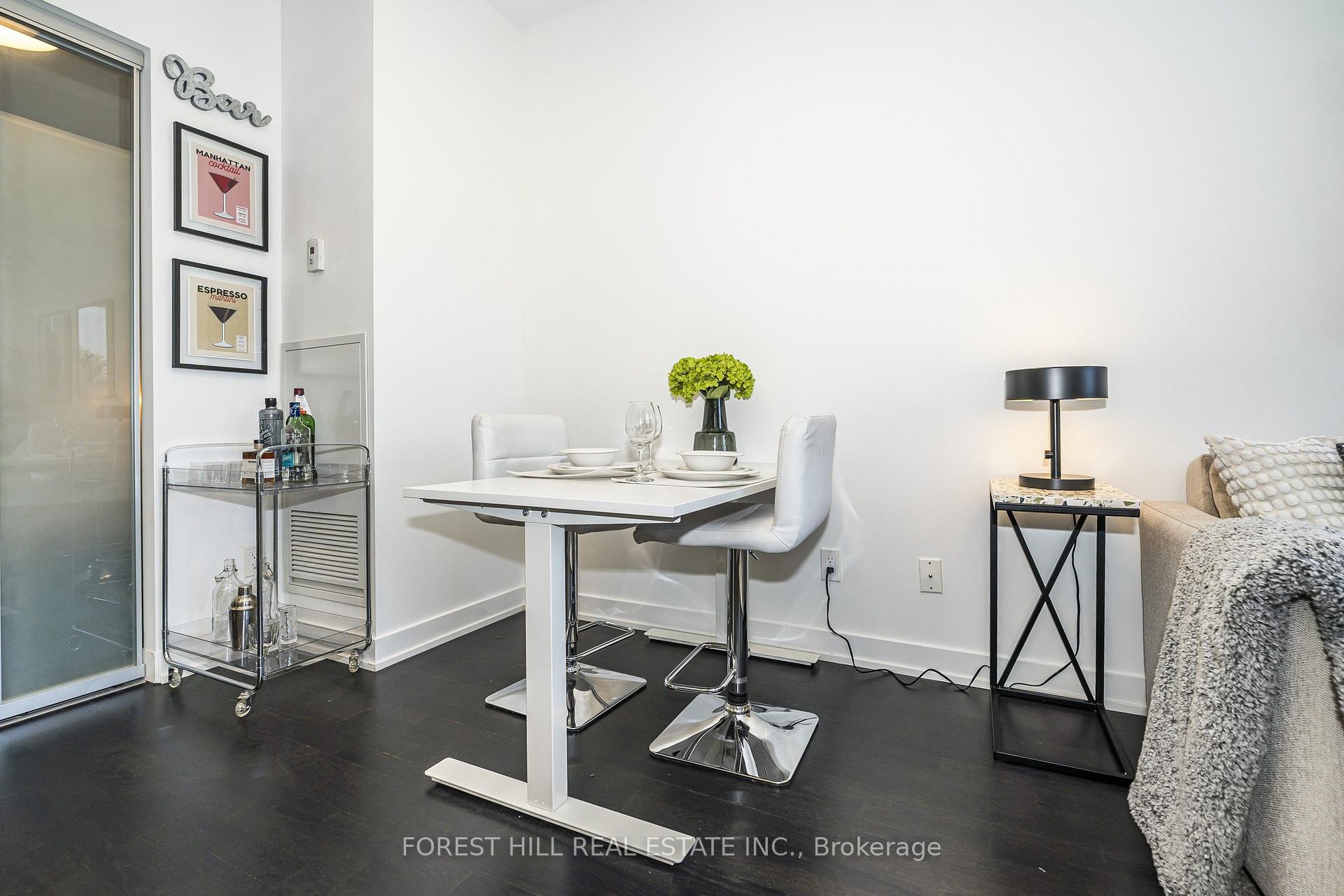 Photo 11 of Unit 202, 501 St Clair Avenue W, Toronto, Casa Loma — HOMEH