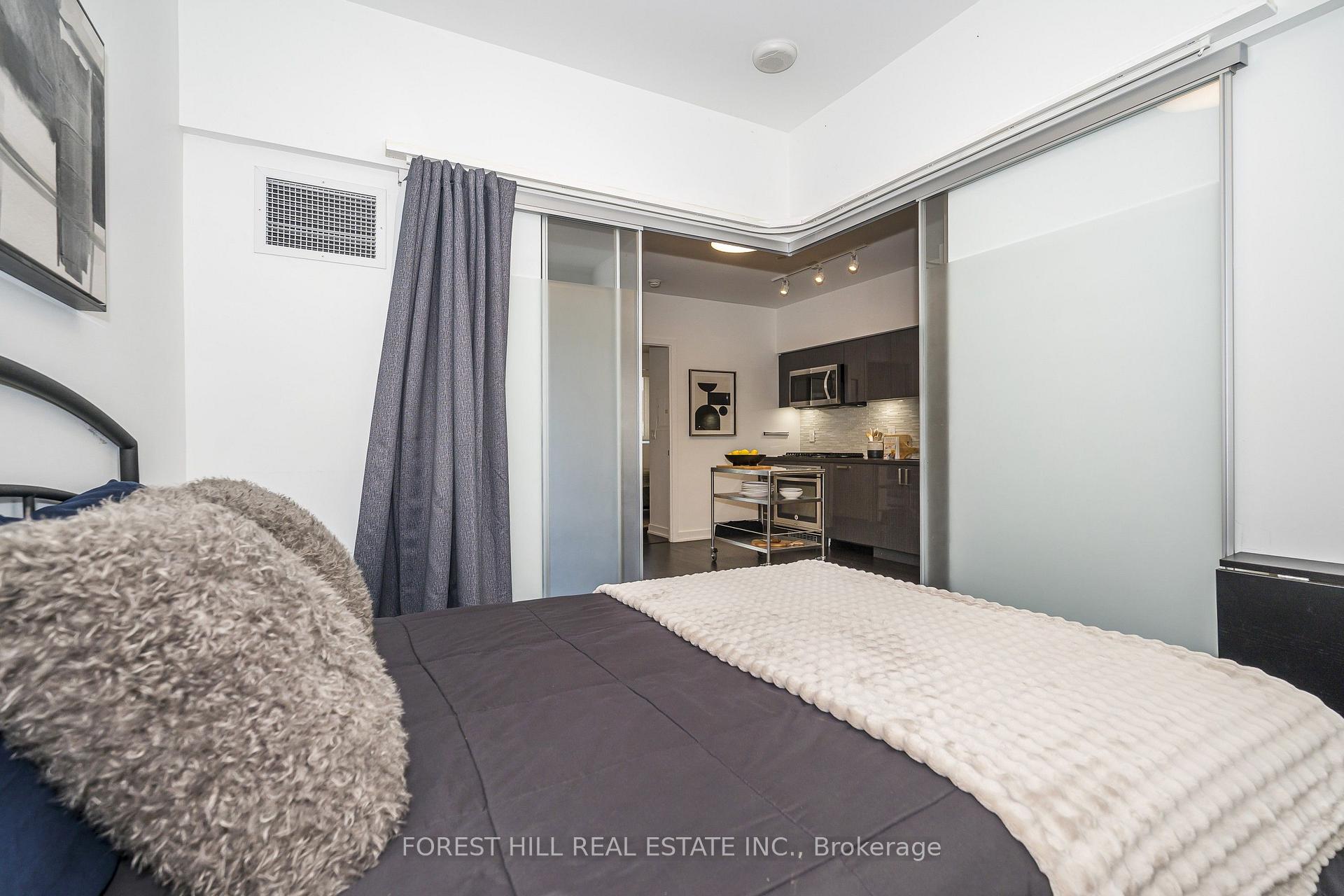 Photo 16 of Unit 202, 501 St Clair Avenue W, Toronto, Casa Loma — HOMEH