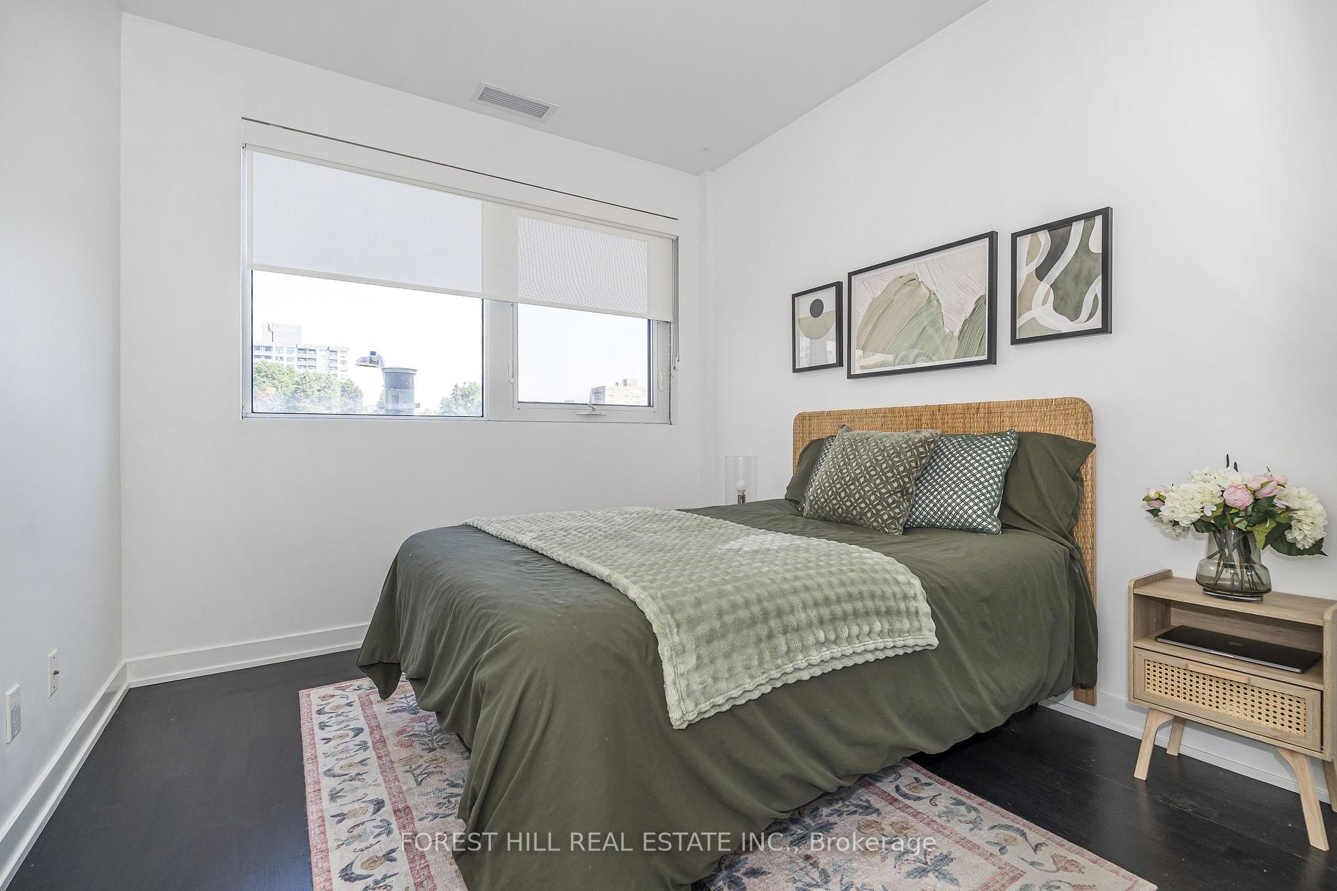 Photo 17 of Unit 202, 501 St Clair Avenue W, Toronto, Casa Loma — HOMEH