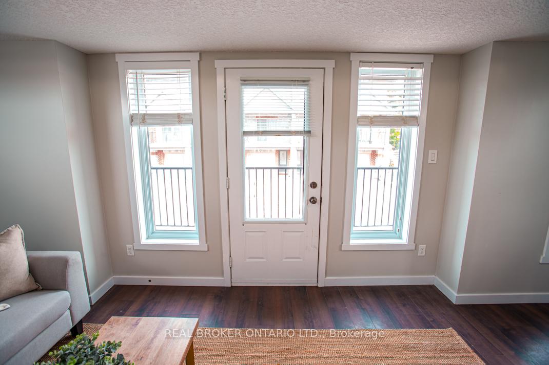 Photo 7 of Unit B, 489 East Avenue, Kitchener, King East — HOMEH