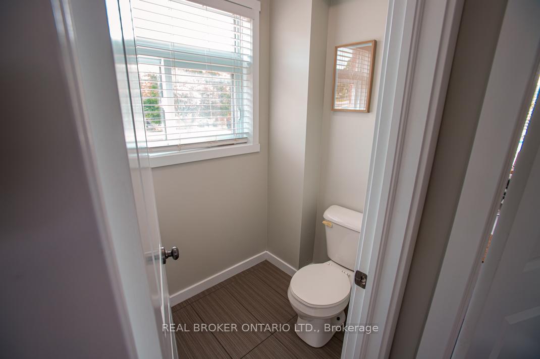 Photo 22 of Unit B, 489 East Avenue, Kitchener, King East — HOMEH