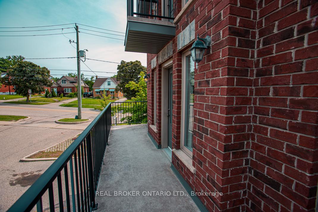 Photo 26 of Unit B, 489 East Avenue, Kitchener, King East — HOMEH
