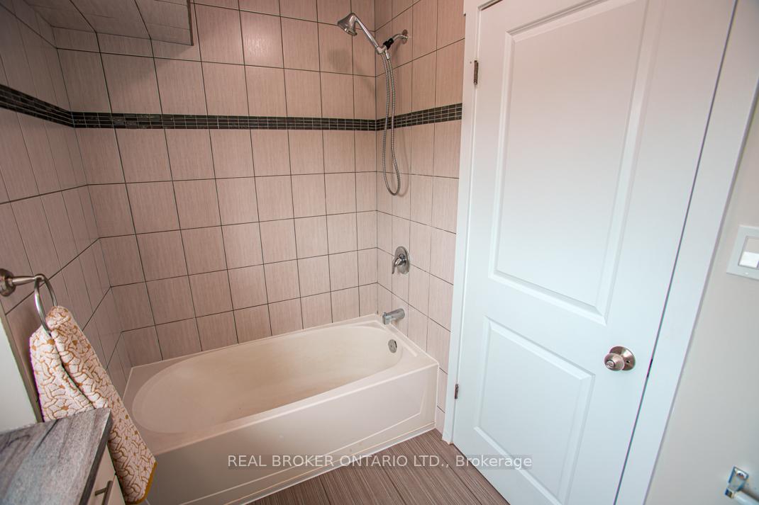 Photo 35 of Unit B, 489 East Avenue, Kitchener, King East — HOMEH