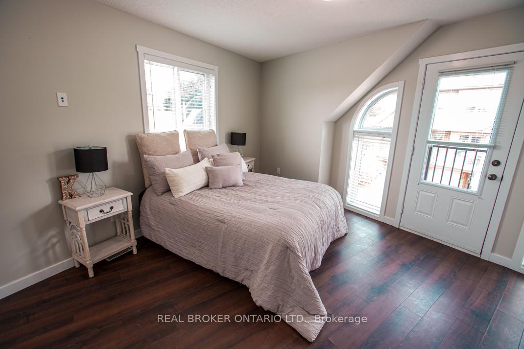 Photo 40 of Unit B, 489 East Avenue, Kitchener, King East — HOMEH