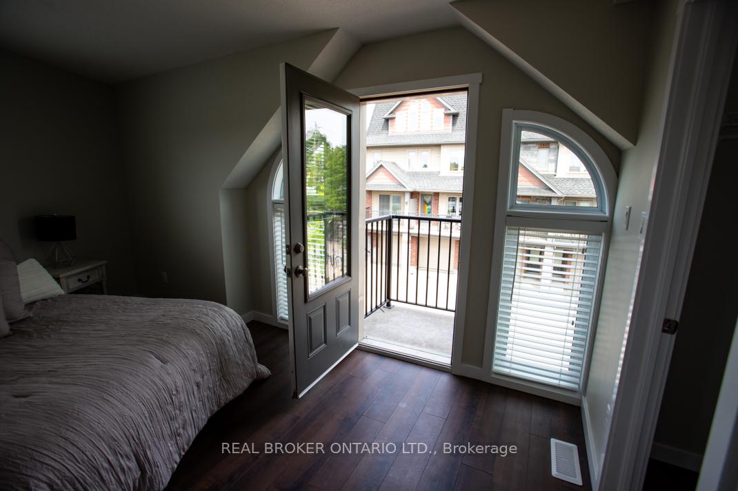 Photo 43 of Unit B, 489 East Avenue, Kitchener, King East — HOMEH