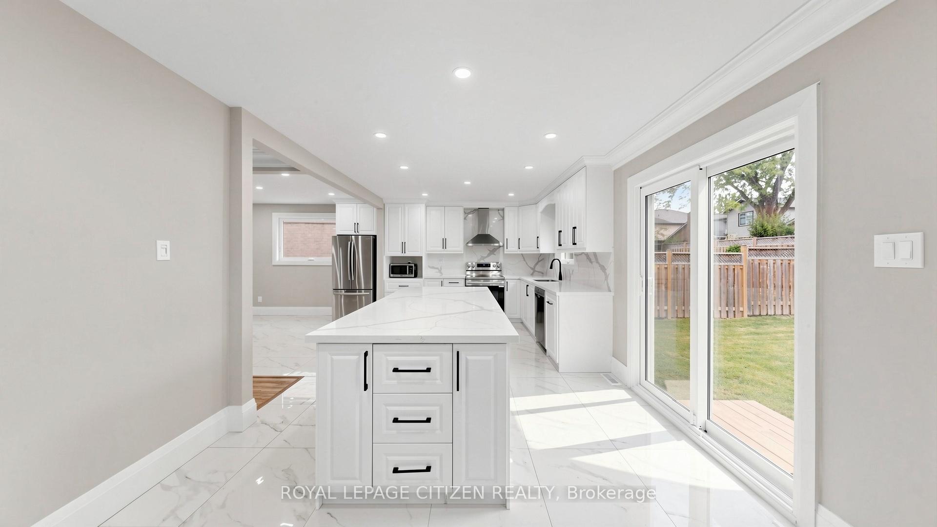 Photo 8 of 27 Emperor Avenue, Hamilton, Barnstown — HOMEH