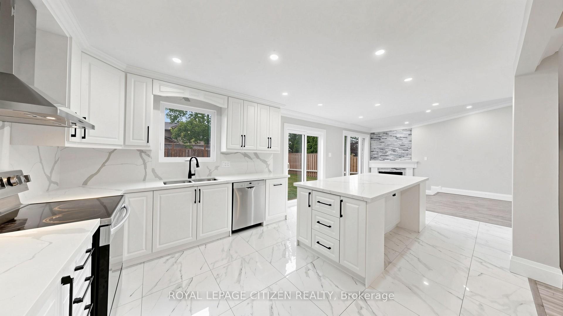 Photo 11 of 27 Emperor Avenue, Hamilton, Barnstown — HOMEH