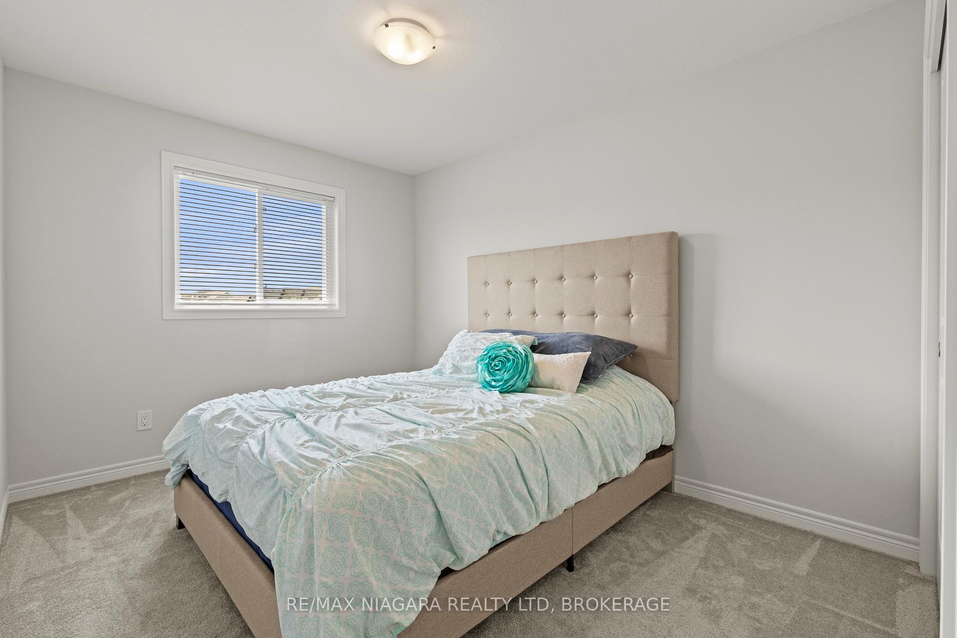 Photo 19 of 159 Heron Street, Welland, Coyle Creek — HOMEH