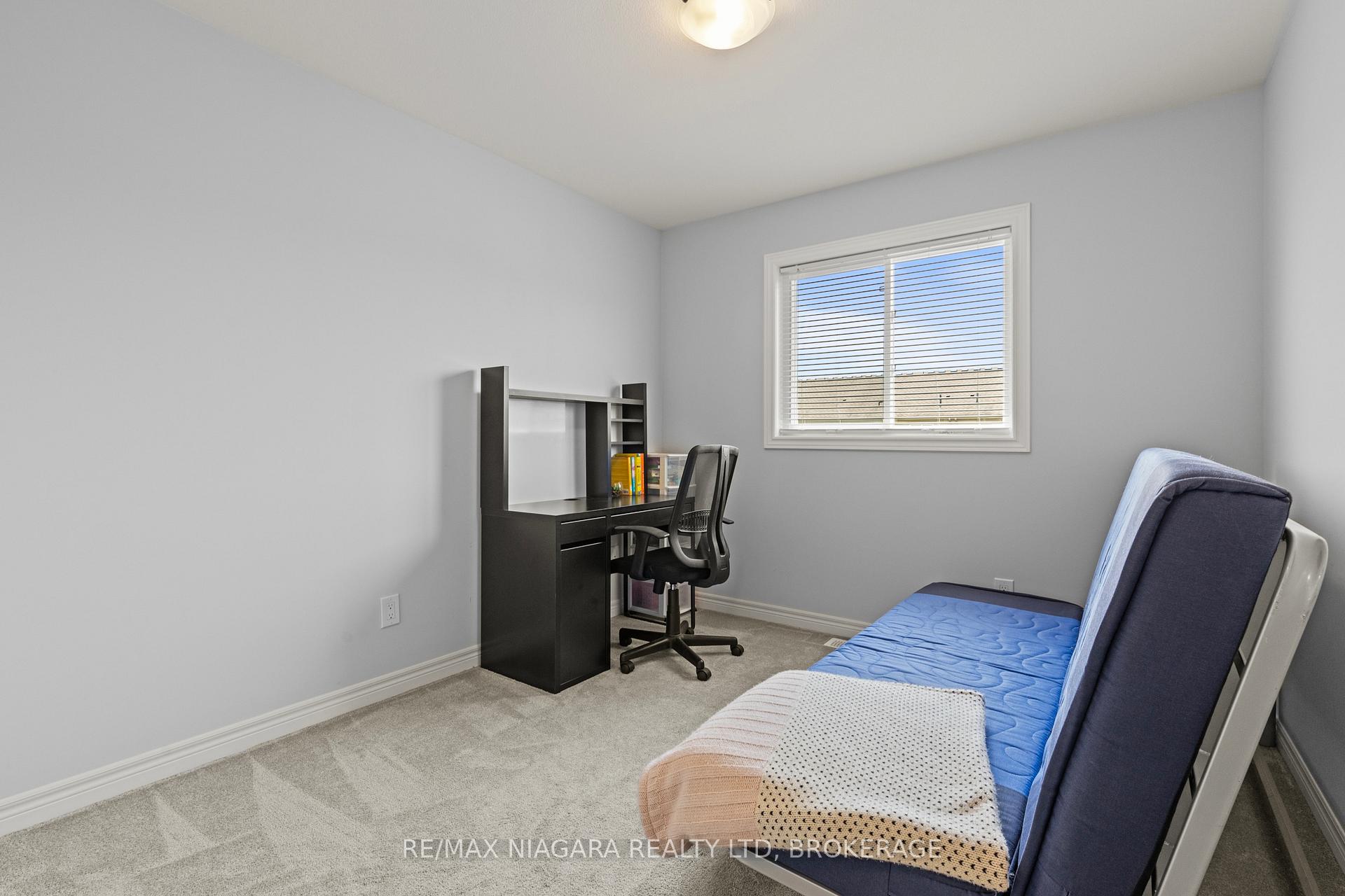 Photo 20 of 159 Heron Street, Welland, Coyle Creek — HOMEH