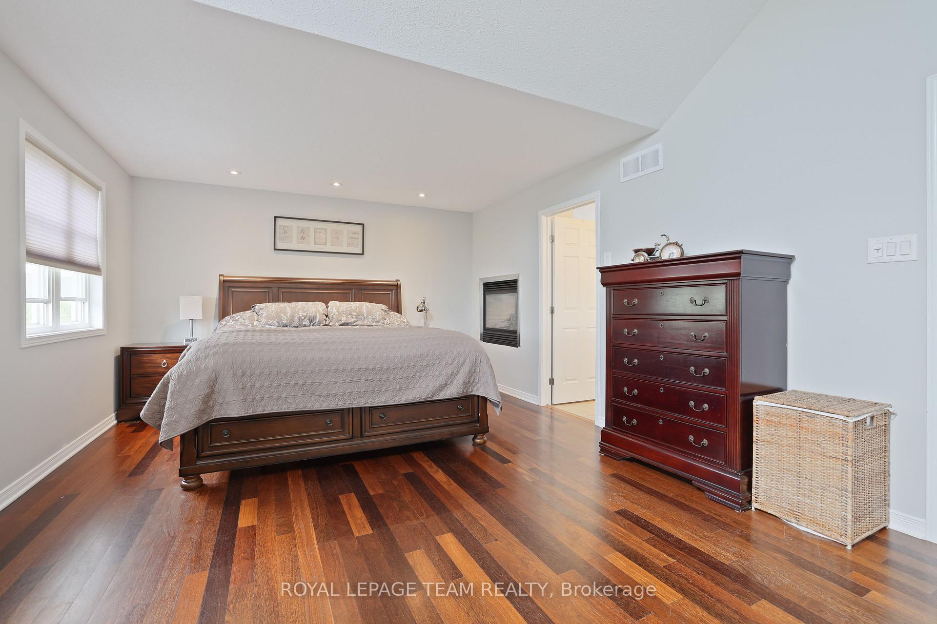 Photo 24 of 622 Anjana Circle, Ottawa, Barrhaven - Cedargrove/Fraserdale — HOMEH