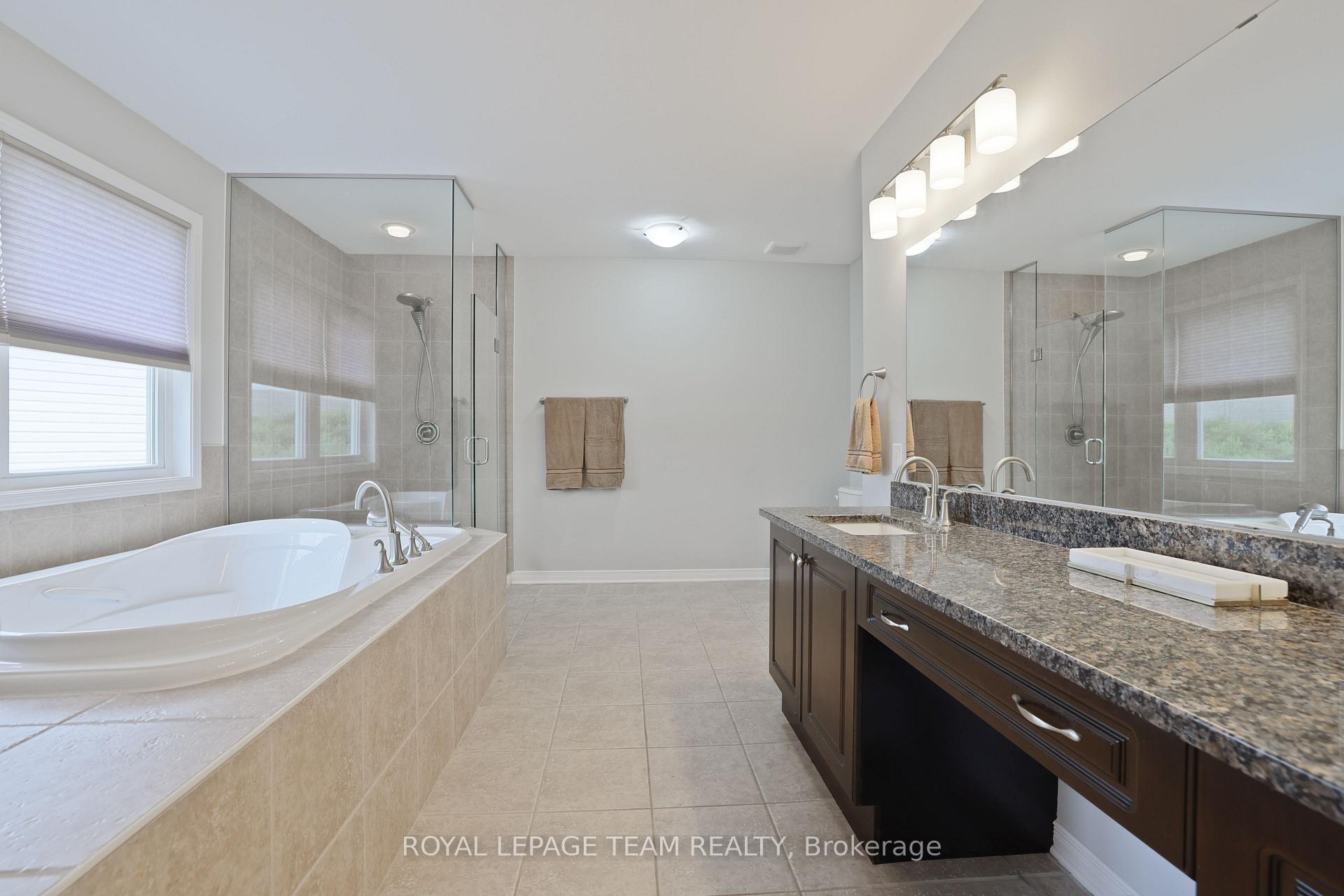 Photo 25 of 622 Anjana Circle, Ottawa, Barrhaven - Cedargrove/Fraserdale — HOMEH