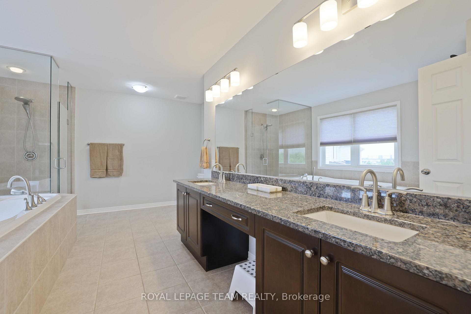 Photo 26 of 622 Anjana Circle, Ottawa, Barrhaven - Cedargrove/Fraserdale — HOMEH