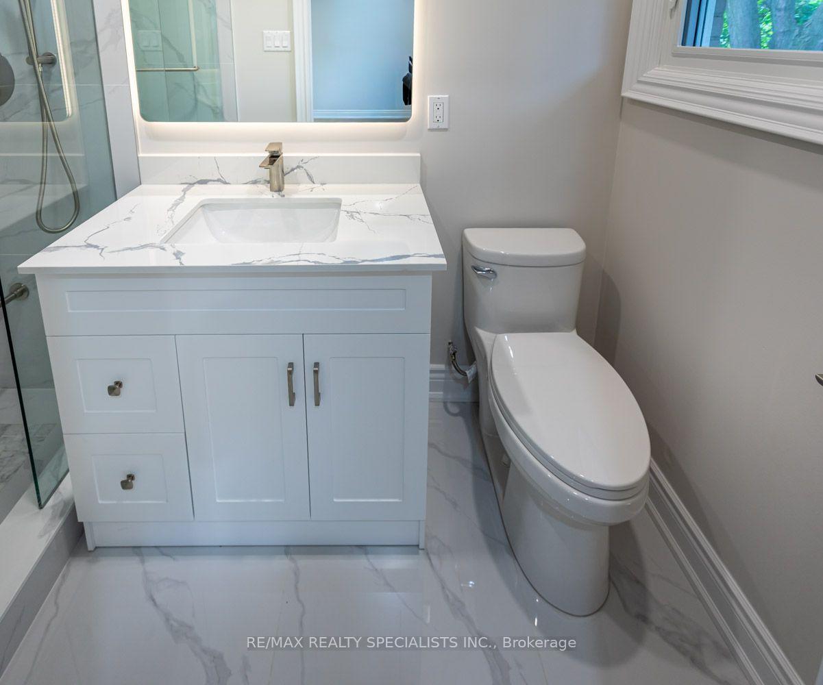 Photo 39 of 22 Heathview Avenue, North York, Bayview Village — HOMEH
