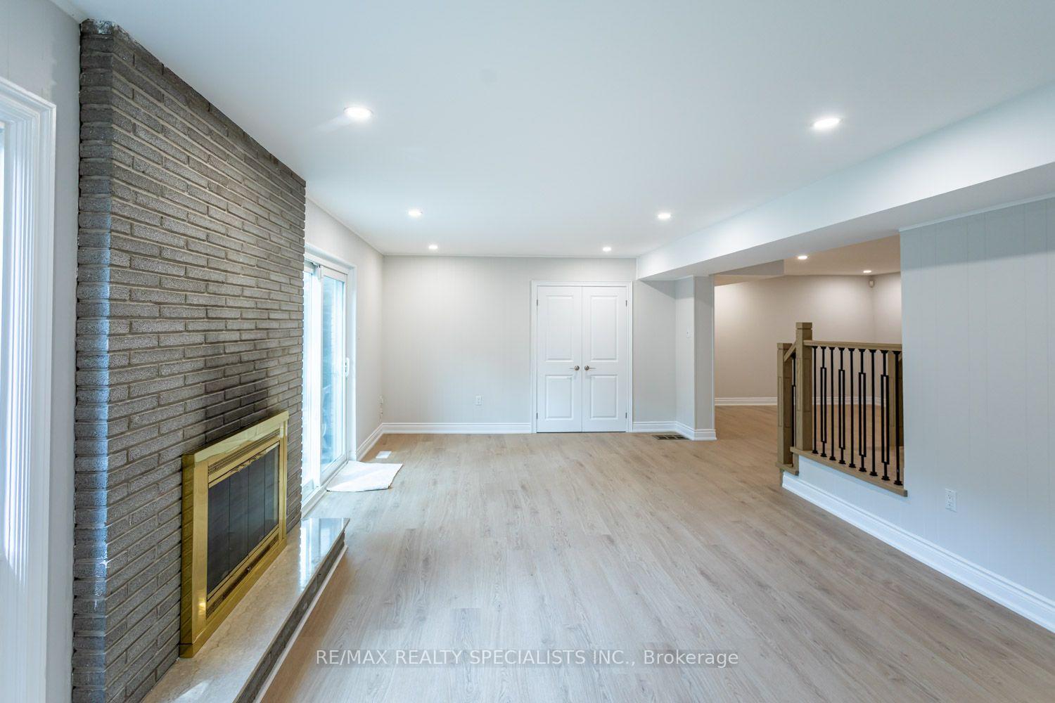 Photo 59 of 22 Heathview Avenue, North York, Bayview Village — HOMEH