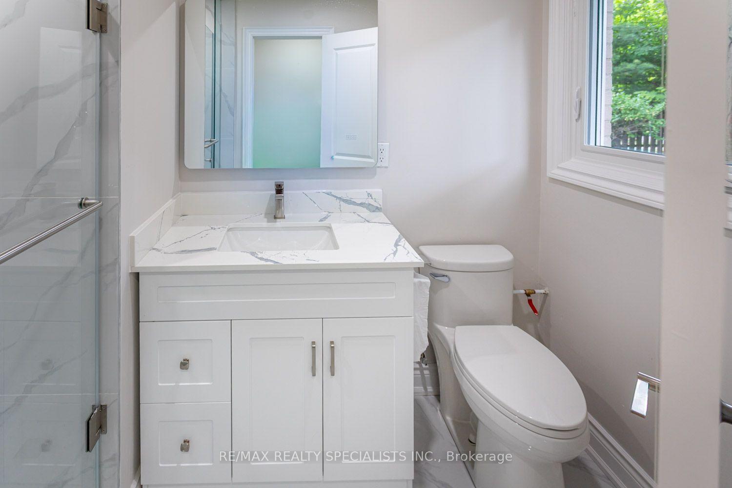 Photo 63 of 22 Heathview Avenue, North York, Bayview Village — HOMEH
