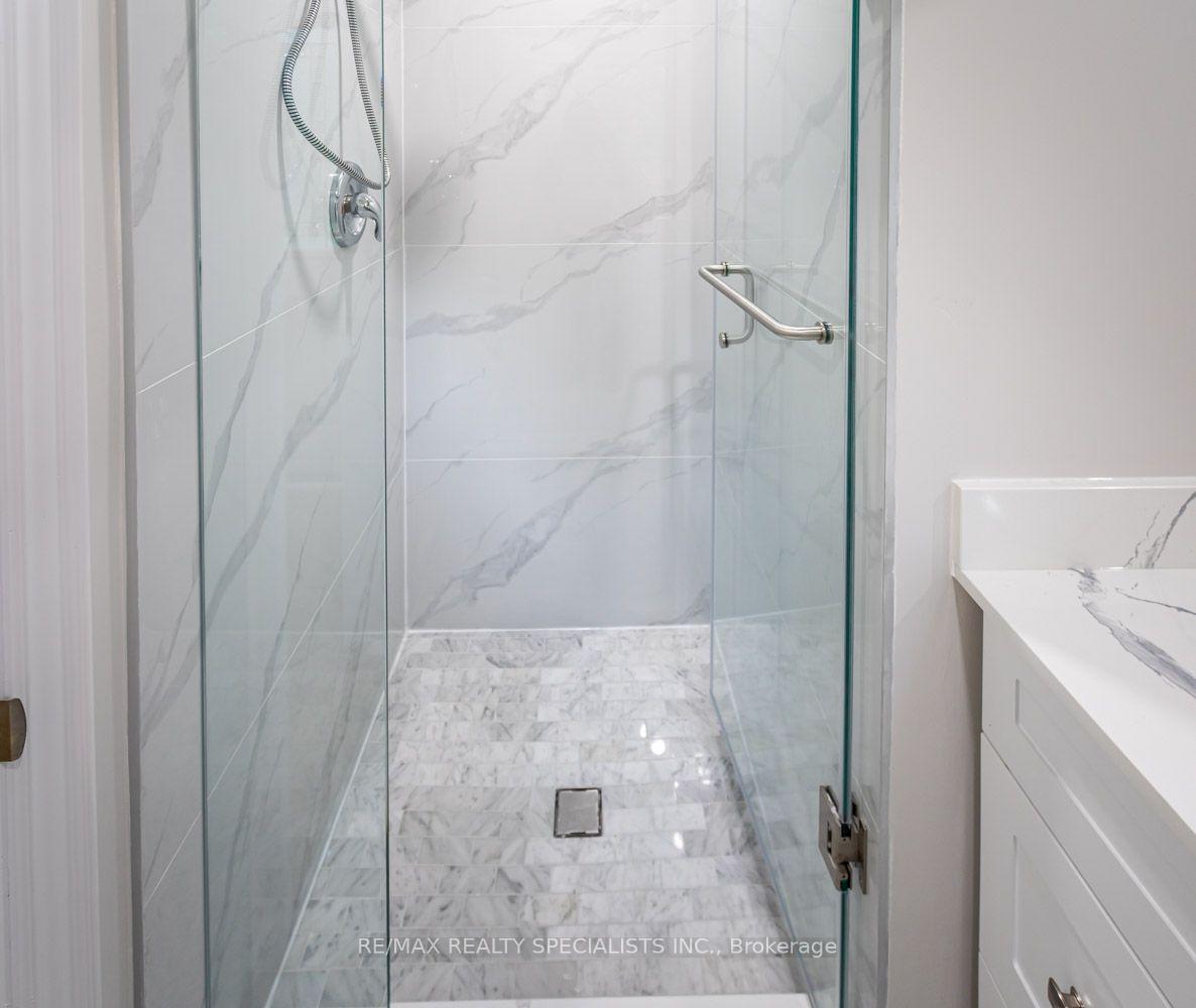Photo 65 of 22 Heathview Avenue, North York, Bayview Village — HOMEH