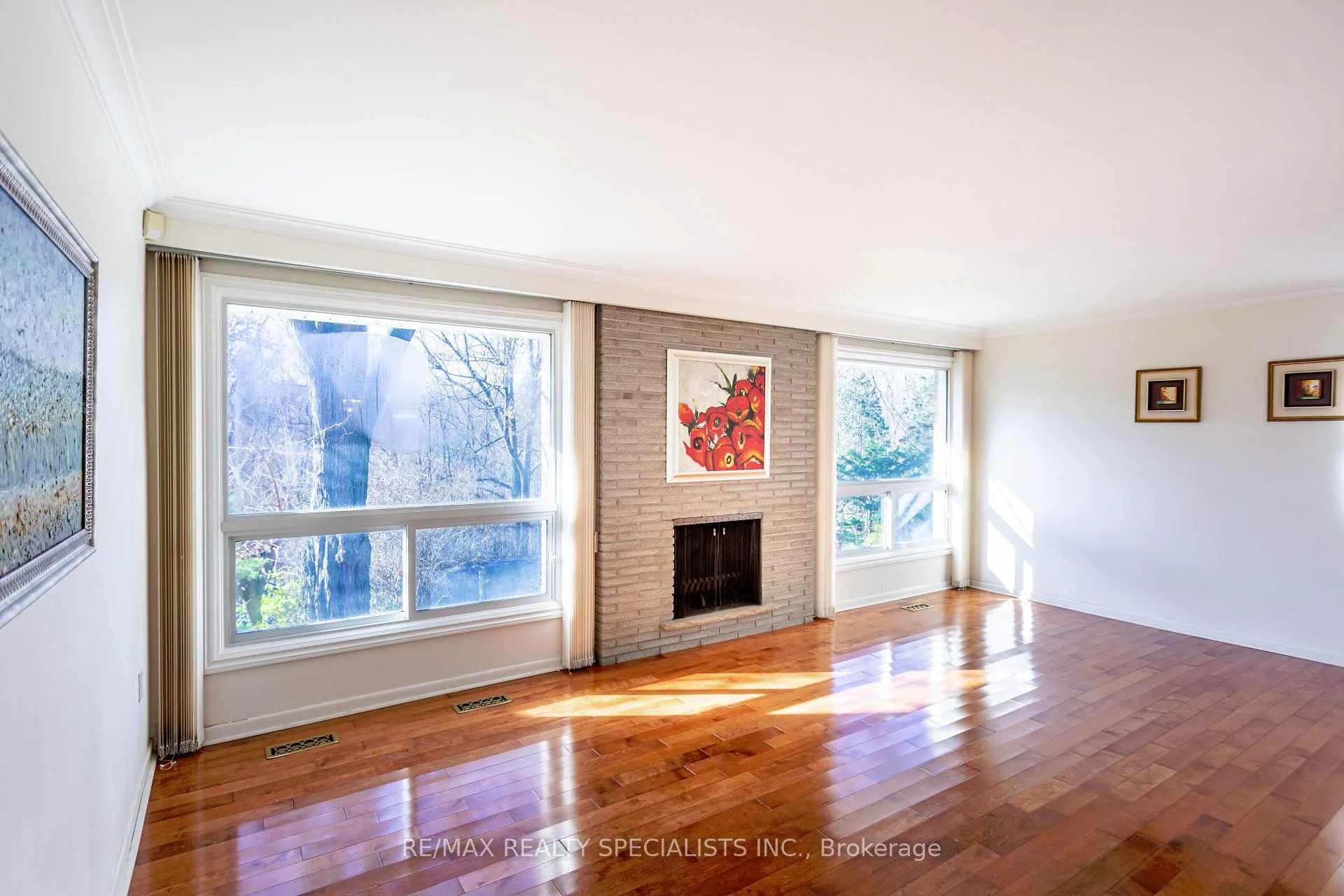 Photo 12 of 22 Heathview Avenue, North York, Bayview Village — HOMEH