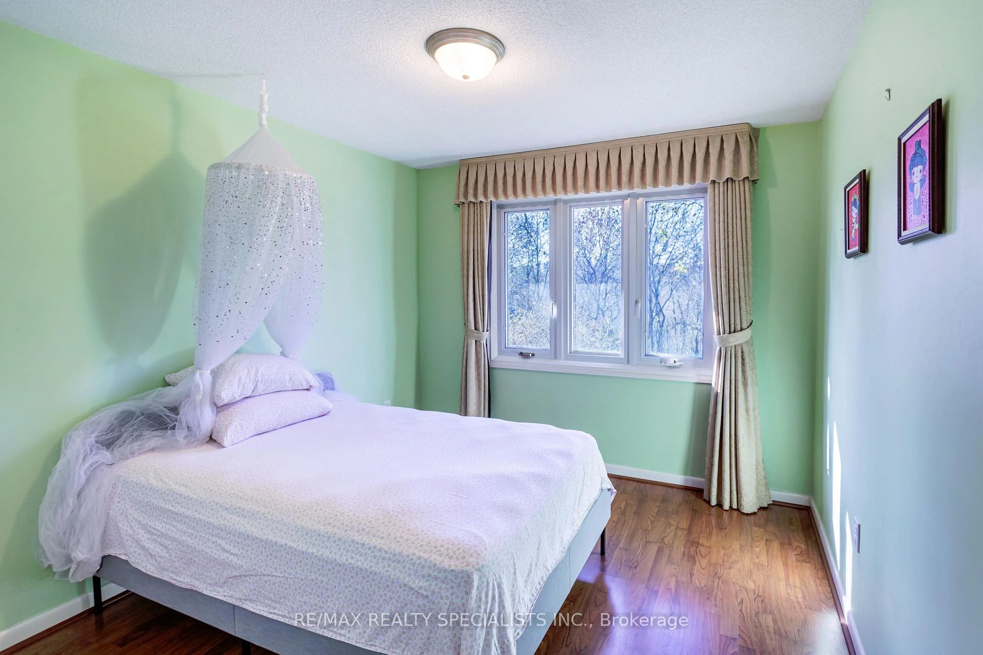Photo 36 of 22 Heathview Avenue, North York, Bayview Village — HOMEH