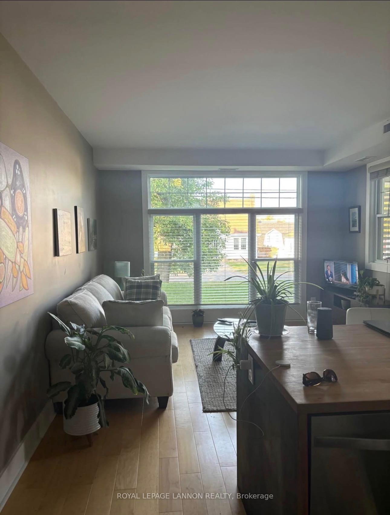 Photo 6 of Unit 103, 443 Van Norman Street, Thunder Bay, College Heights — HOMEH