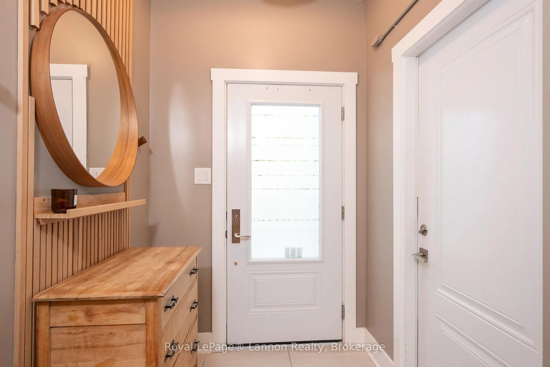 Photo 7 of Unit 103, 443 Van Norman Street, Thunder Bay, College Heights — HOMEH