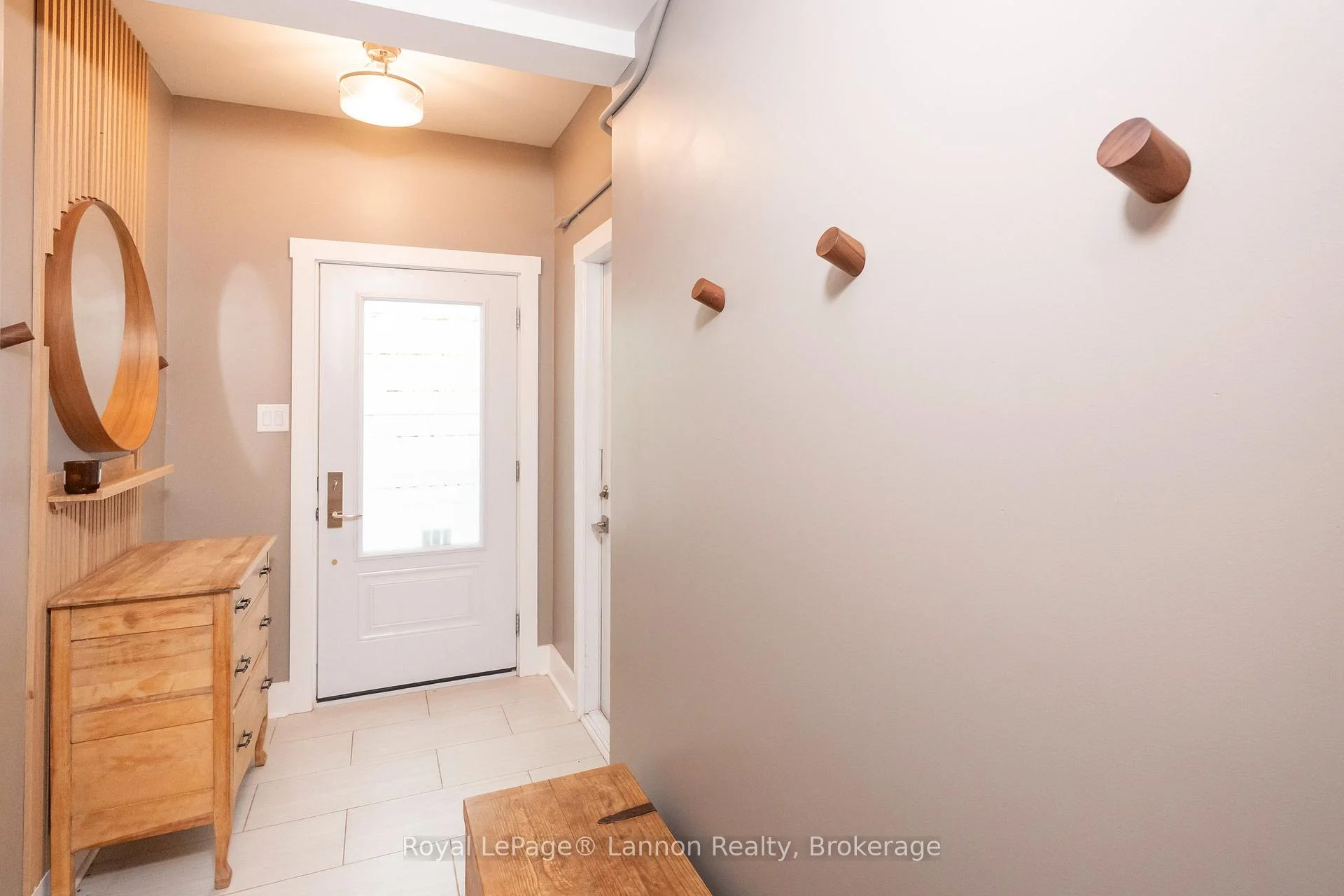 Photo 9 of Unit 103, 443 Van Norman Street, Thunder Bay, College Heights — HOMEH