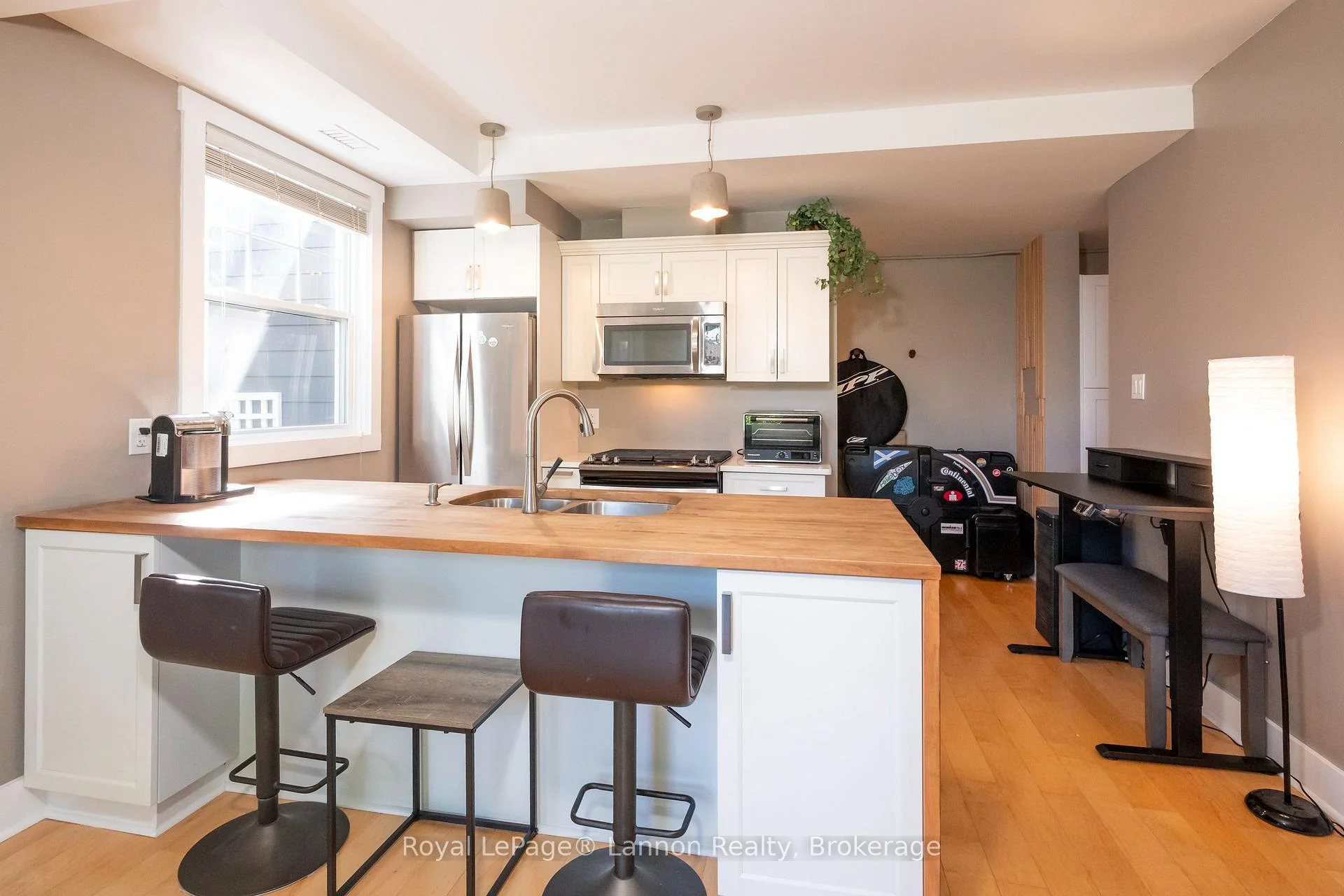 Photo 11 of Unit 103, 443 Van Norman Street, Thunder Bay, College Heights — HOMEH