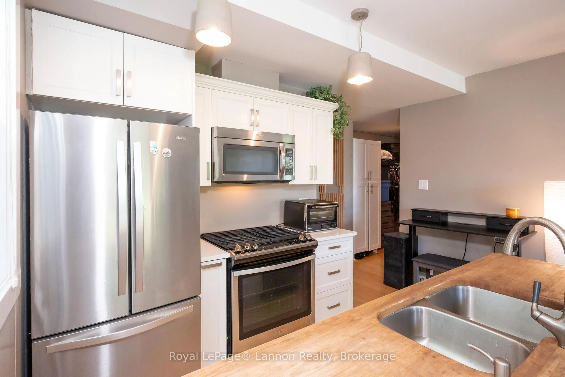 Photo 13 of Unit 103, 443 Van Norman Street, Thunder Bay, College Heights — HOMEH