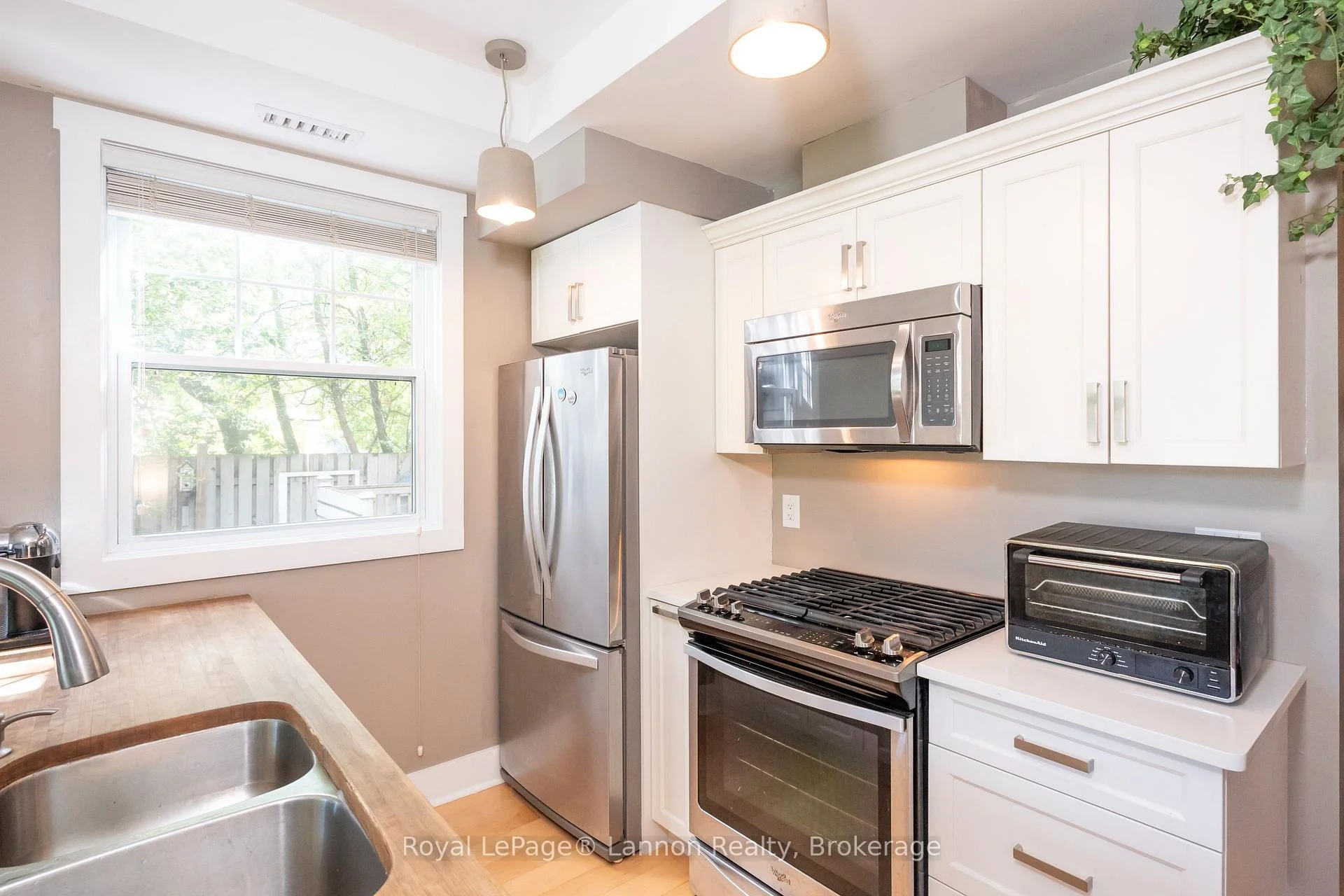 Photo 19 of Unit 103, 443 Van Norman Street, Thunder Bay, College Heights — HOMEH