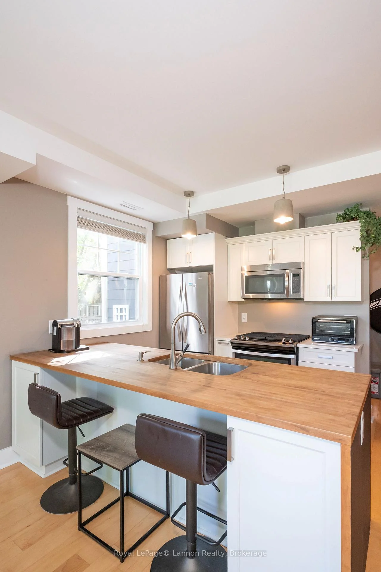 Photo 29 of Unit 103, 443 Van Norman Street, Thunder Bay, College Heights — HOMEH