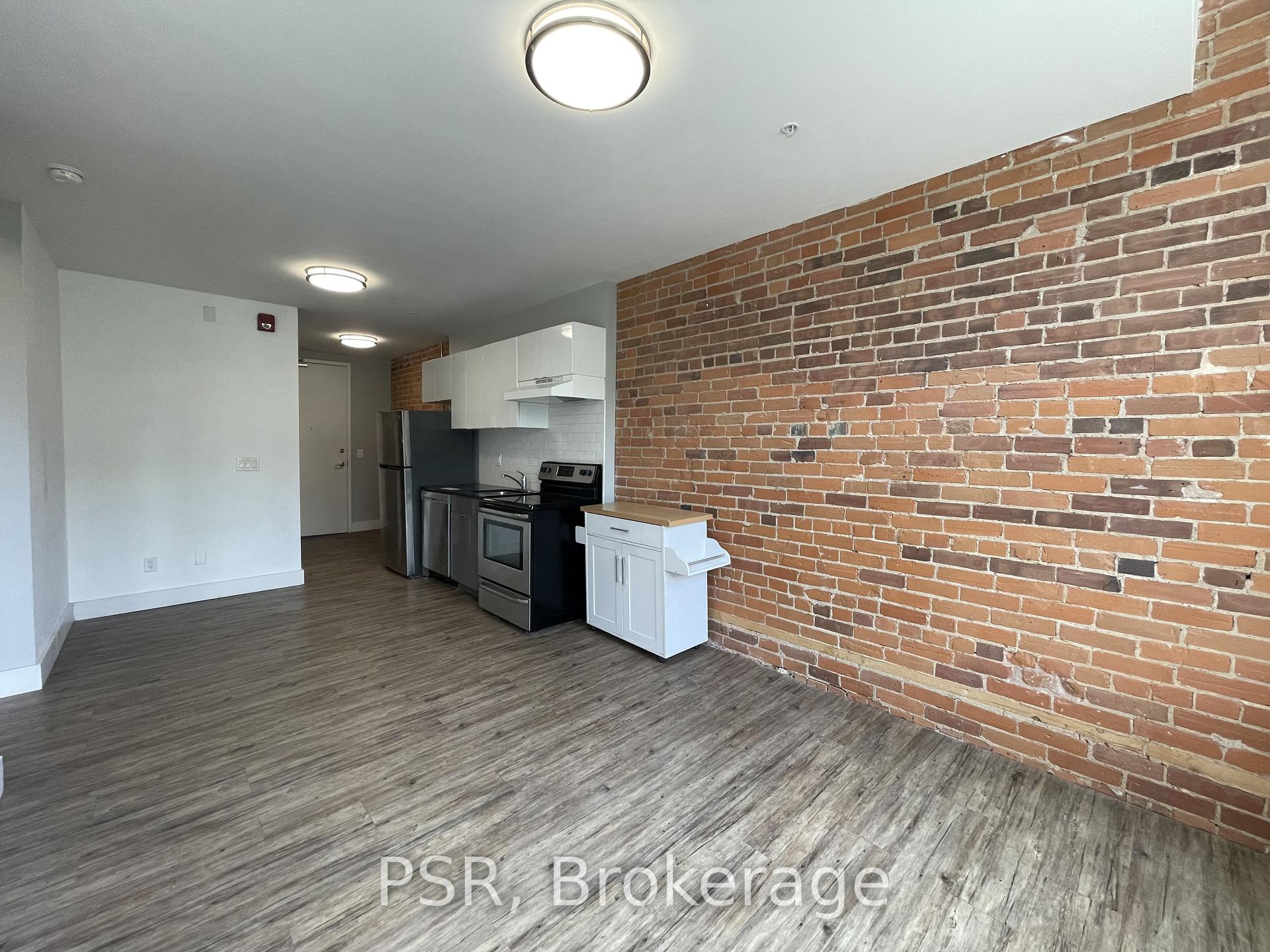 Photo 4 of Unit 203, 2870 Dundas Street W, Toronto, Junction Area — HOMEH