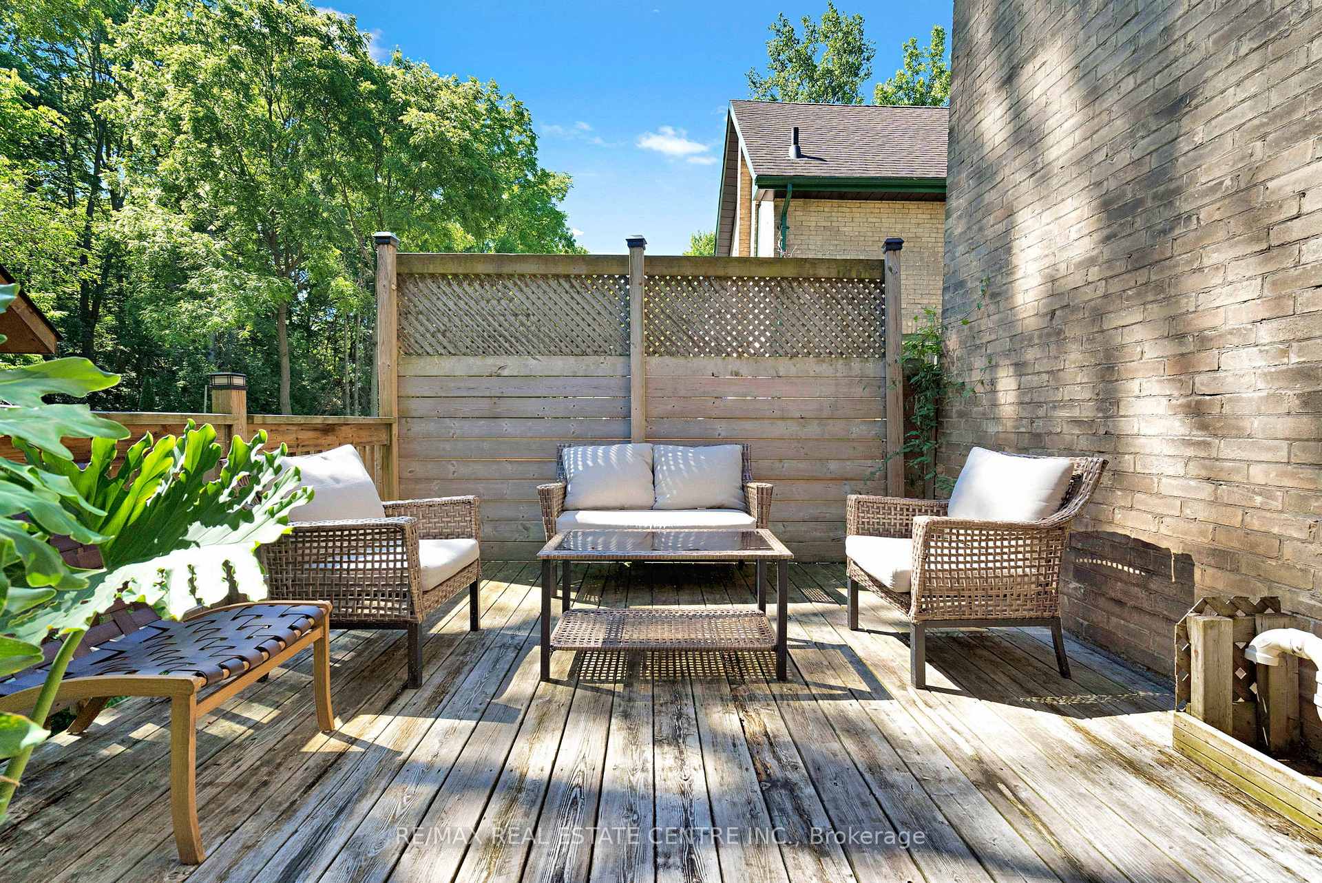 Photo 30 of 18 McAlpine Avenue, London, South E — HOMEH