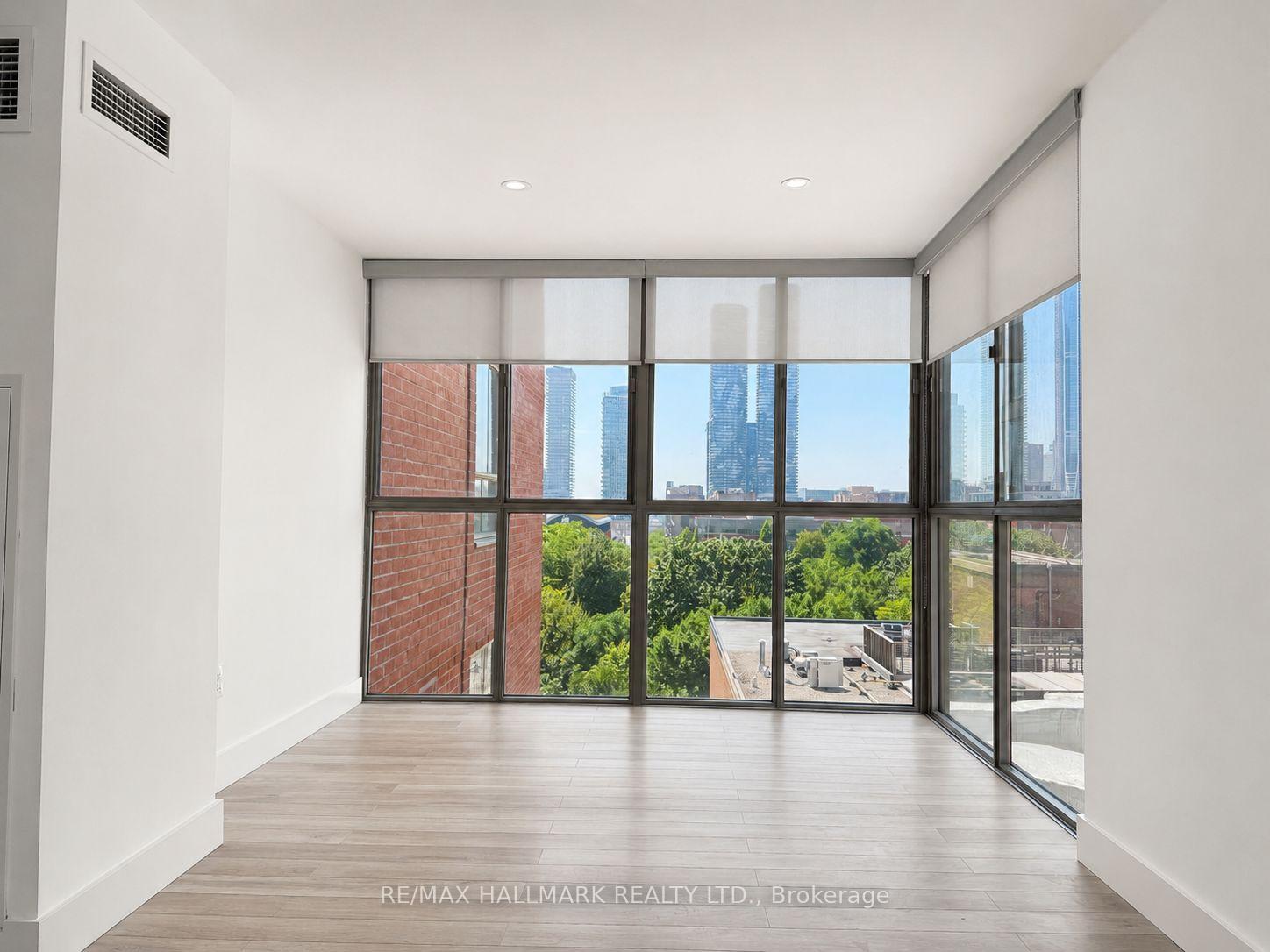 Photo 12 of Unit 805, 95 Lombard Street, Toronto, Church-Yonge Corridor — HOMEH