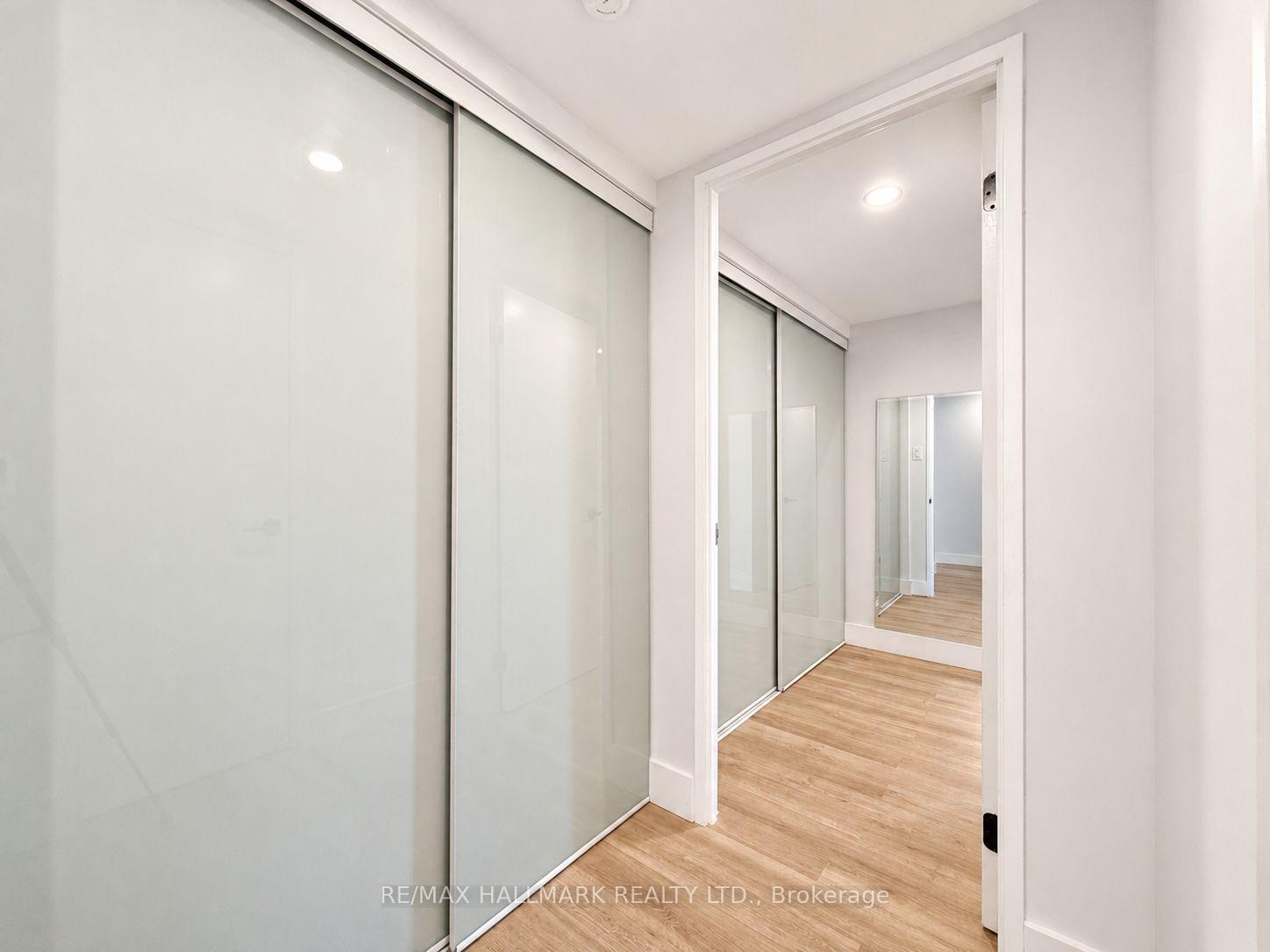Photo 17 of Unit 805, 95 Lombard Street, Toronto, Church-Yonge Corridor — HOMEH