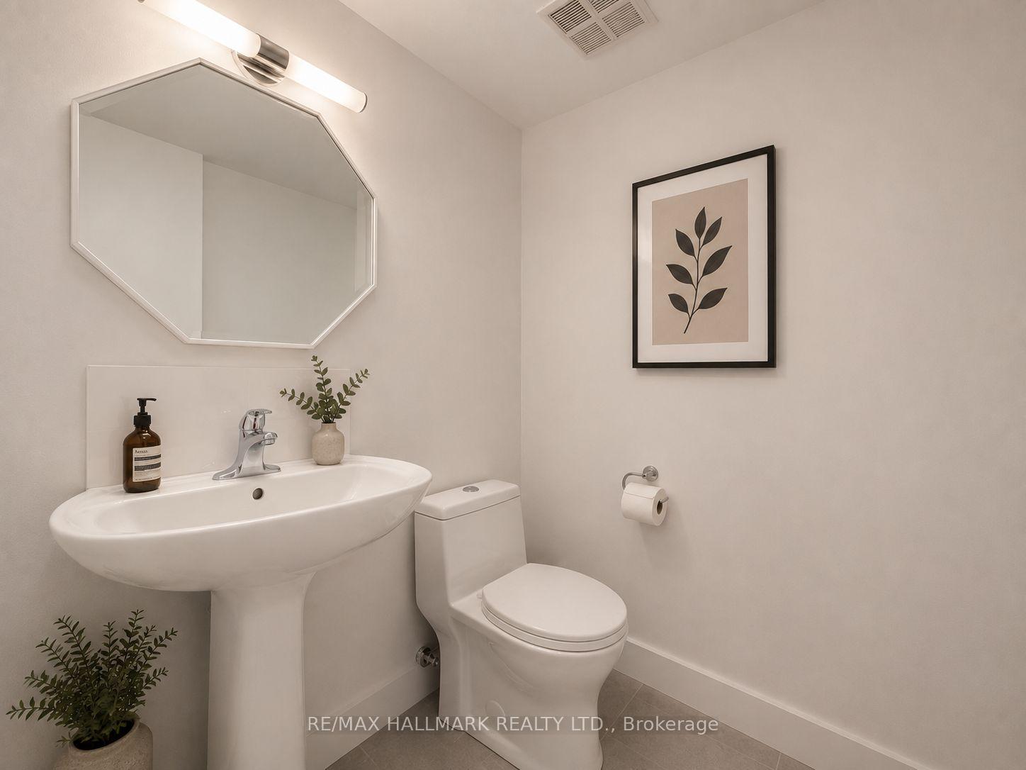 Photo 28 of Unit 805, 95 Lombard Street, Toronto, Church-Yonge Corridor — HOMEH