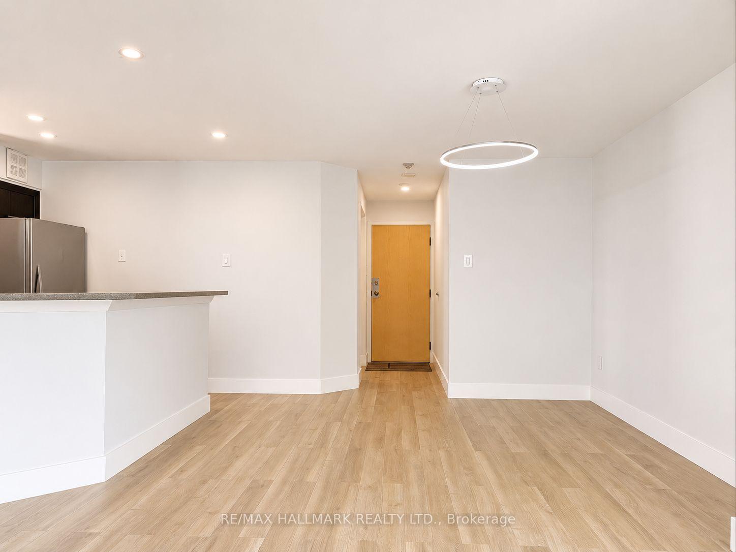 Photo 30 of Unit 805, 95 Lombard Street, Toronto, Church-Yonge Corridor — HOMEH