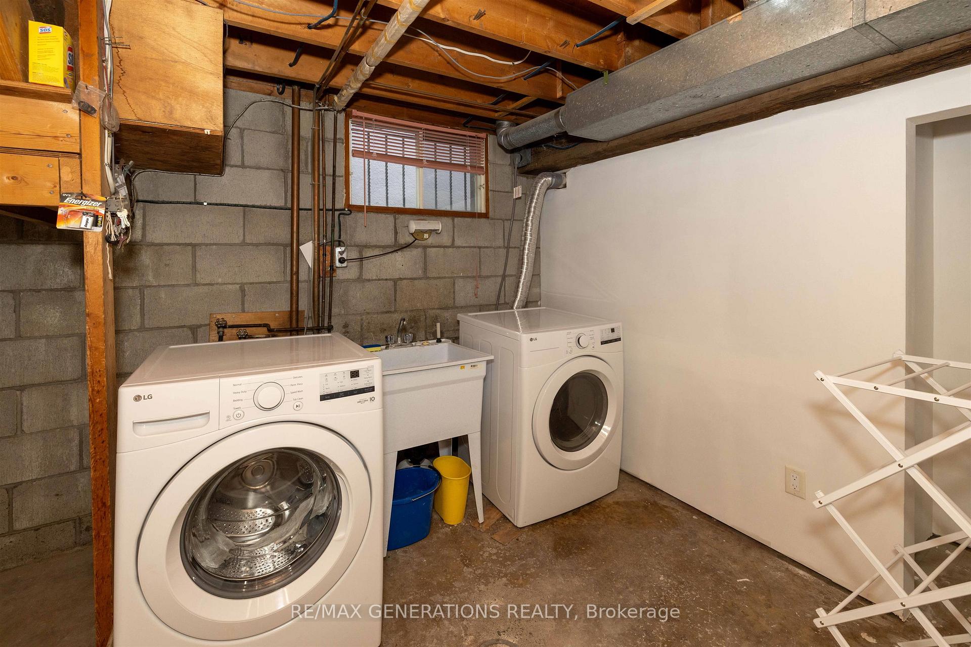 Photo 22 of 115 Mary Street E, Thunder Bay, Westfort — HOMEH