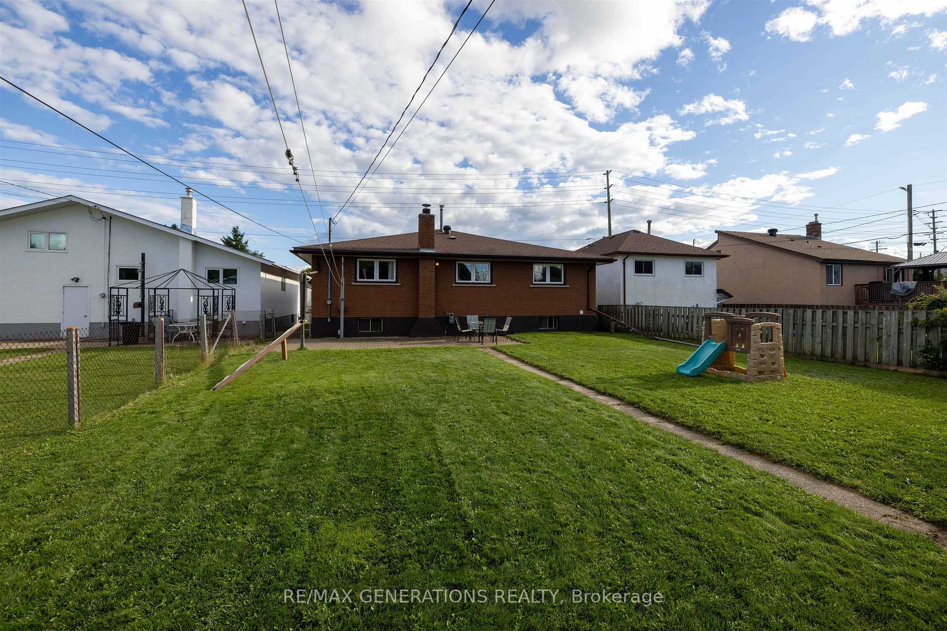 Photo 27 of 115 Mary Street E, Thunder Bay, Westfort — HOMEH