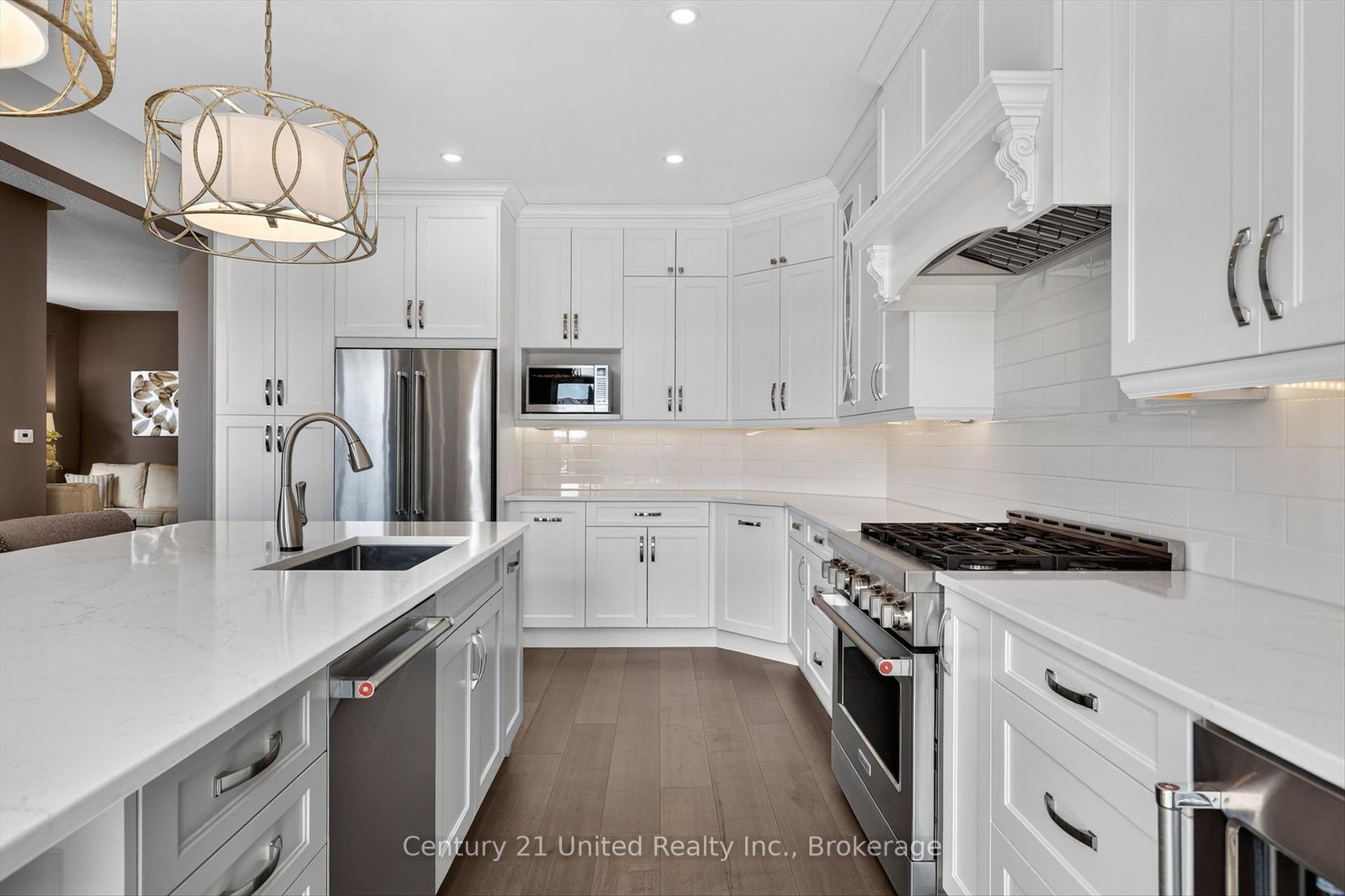 Photo 14 of 1184 Scollard Drive, Peterborough, Ashburnham Ward 4 — HOMEH