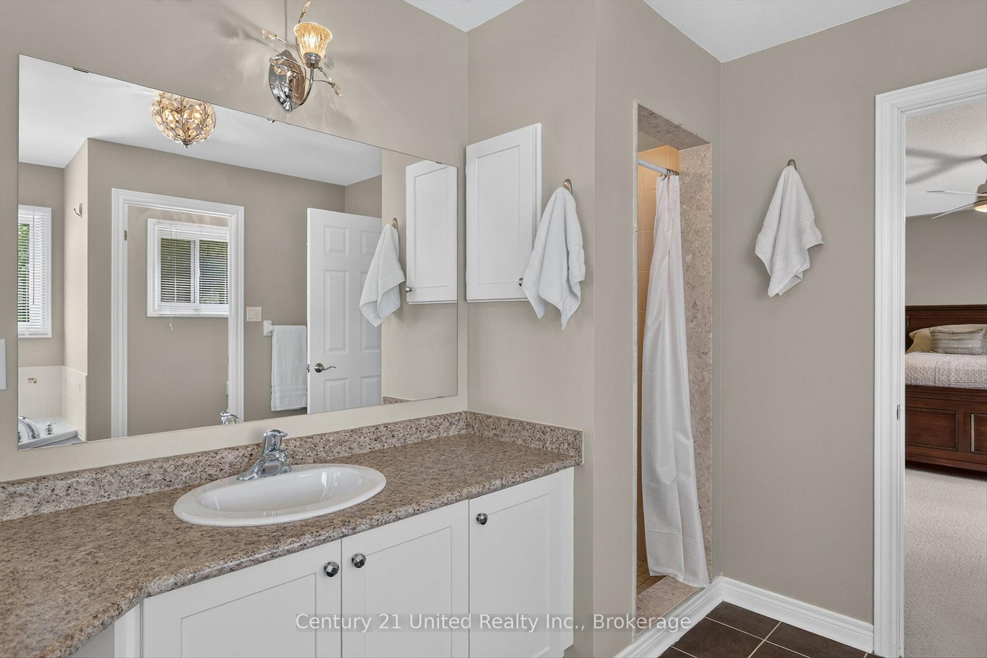 Photo 25 of 1184 Scollard Drive, Peterborough, Ashburnham Ward 4 — HOMEH