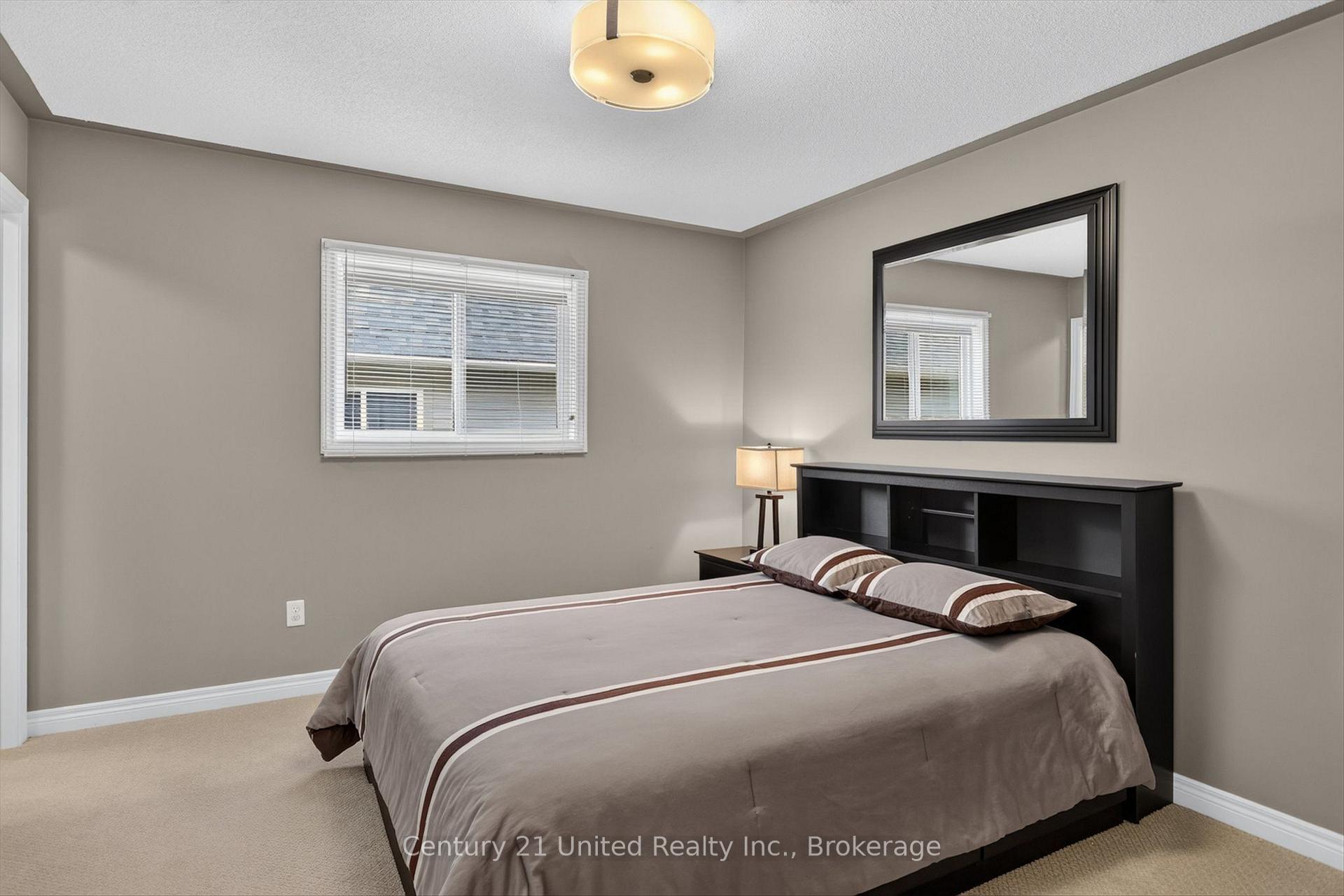 Photo 29 of 1184 Scollard Drive, Peterborough, Ashburnham Ward 4 — HOMEH