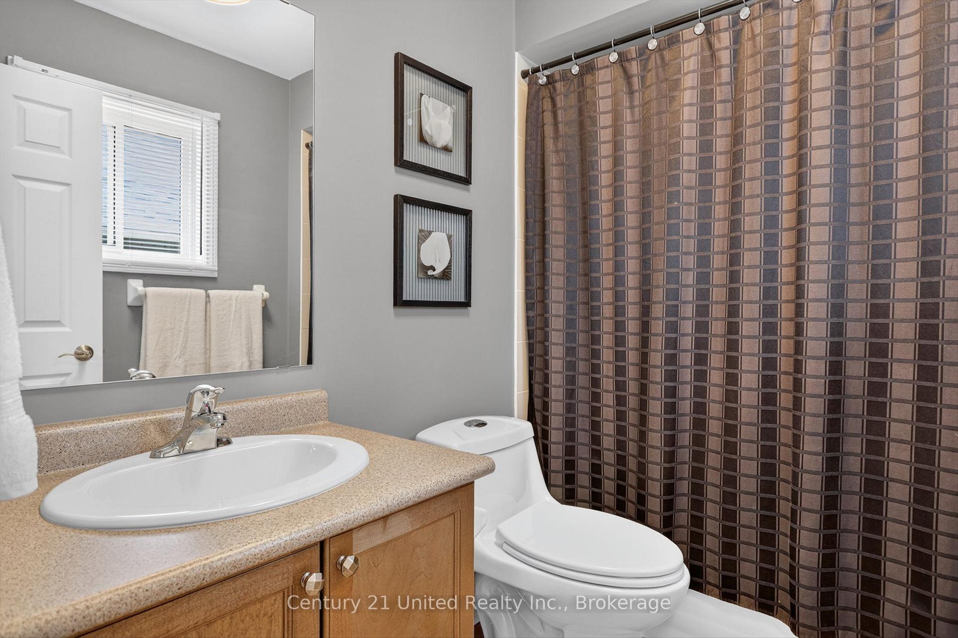Photo 31 of 1184 Scollard Drive, Peterborough, Ashburnham Ward 4 — HOMEH