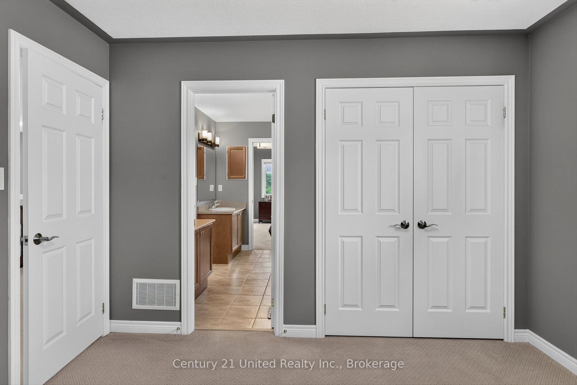 Photo 33 of 1184 Scollard Drive, Peterborough, Ashburnham Ward 4 — HOMEH