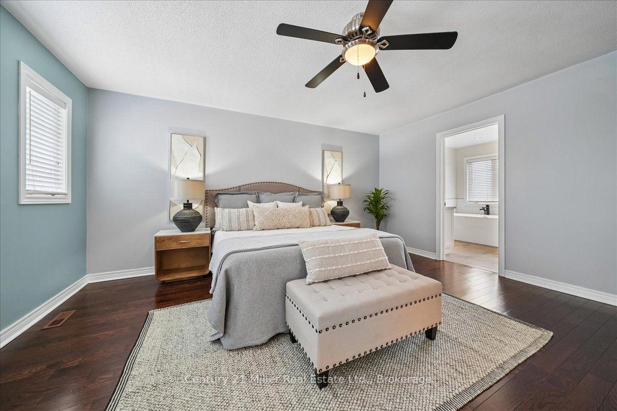 Photo 17 of 2350 Valleyridge Drive, Oakville, Bronte Creek — HOMEH